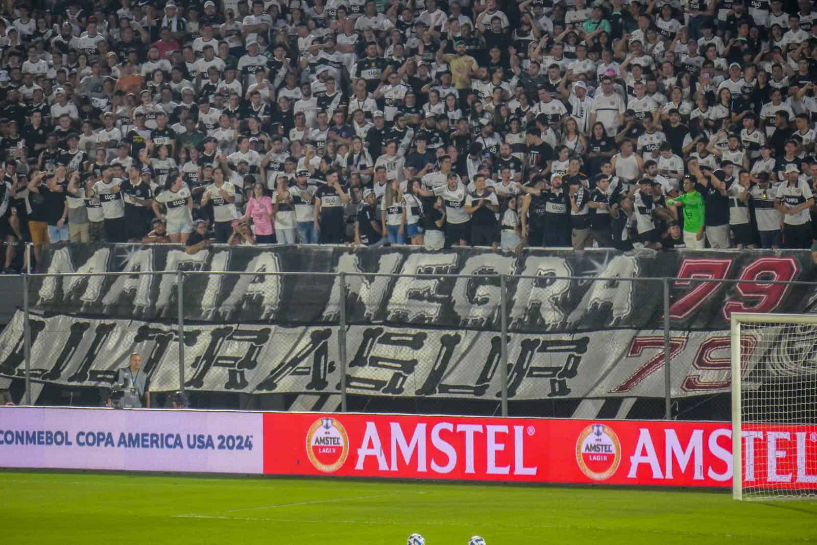Stunt blijft uit ondanks heksenketel bij Olimpia in Paraguay