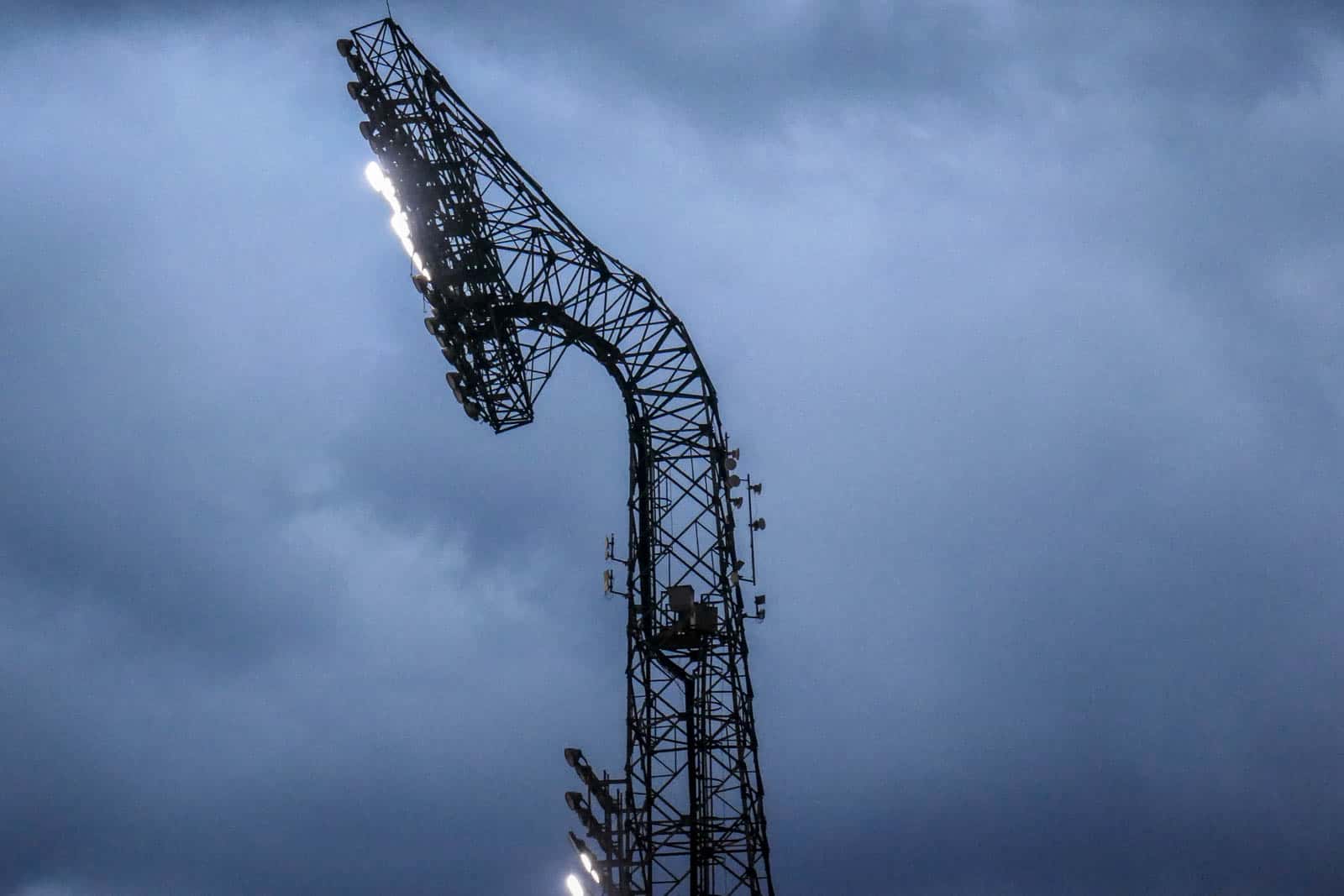 Ontlading na late treffer bij Medellin derby vol pyro en spandoeken