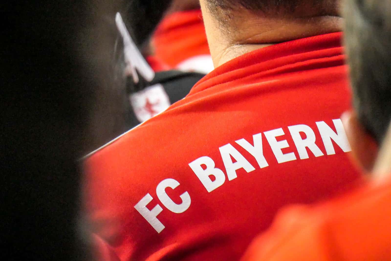 Glansrijke overwinning in Cali derby brengt extase bij supporters America de Cali