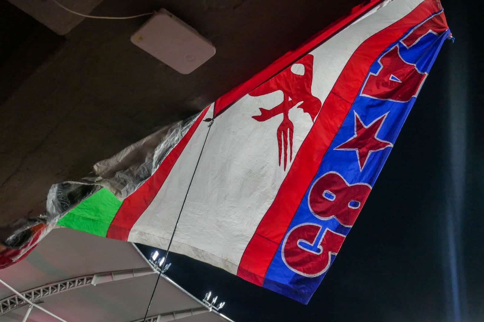 Glansrijke overwinning in Cali derby brengt extase bij supporters America de Cali
