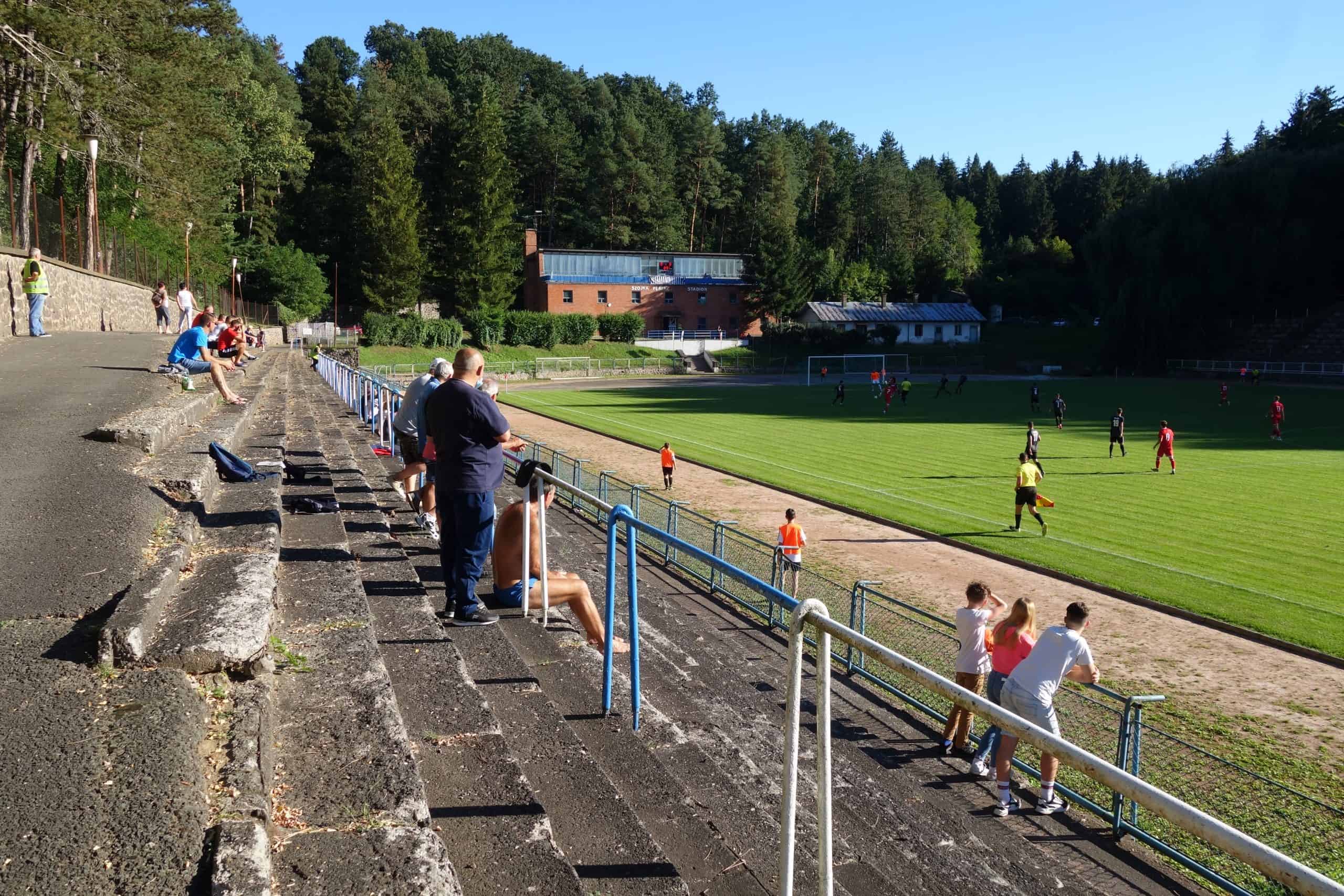 Dit fabelachtige stadion staat nú te koop