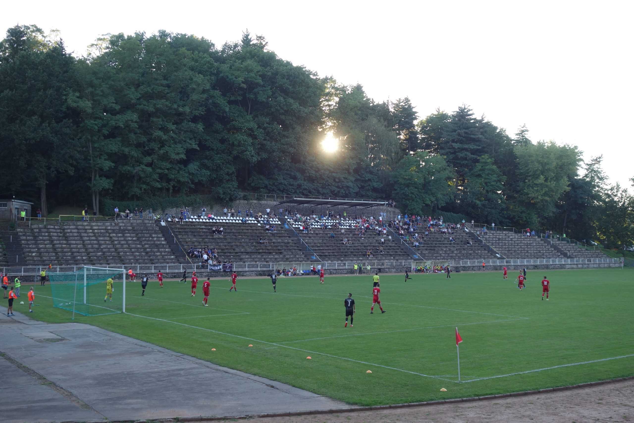 Dit fabelachtige stadion staat nú te koop