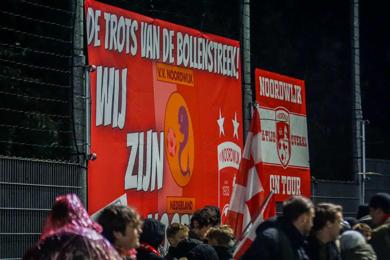 Stormachtige avond in de bollenstreek bij VV Noordwijk – ADO