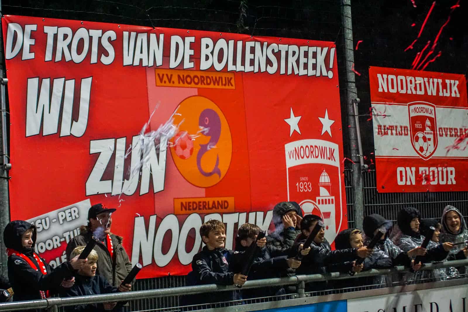 Stormachtige avond in de bollenstreek bij VV Noordwijk – ADO