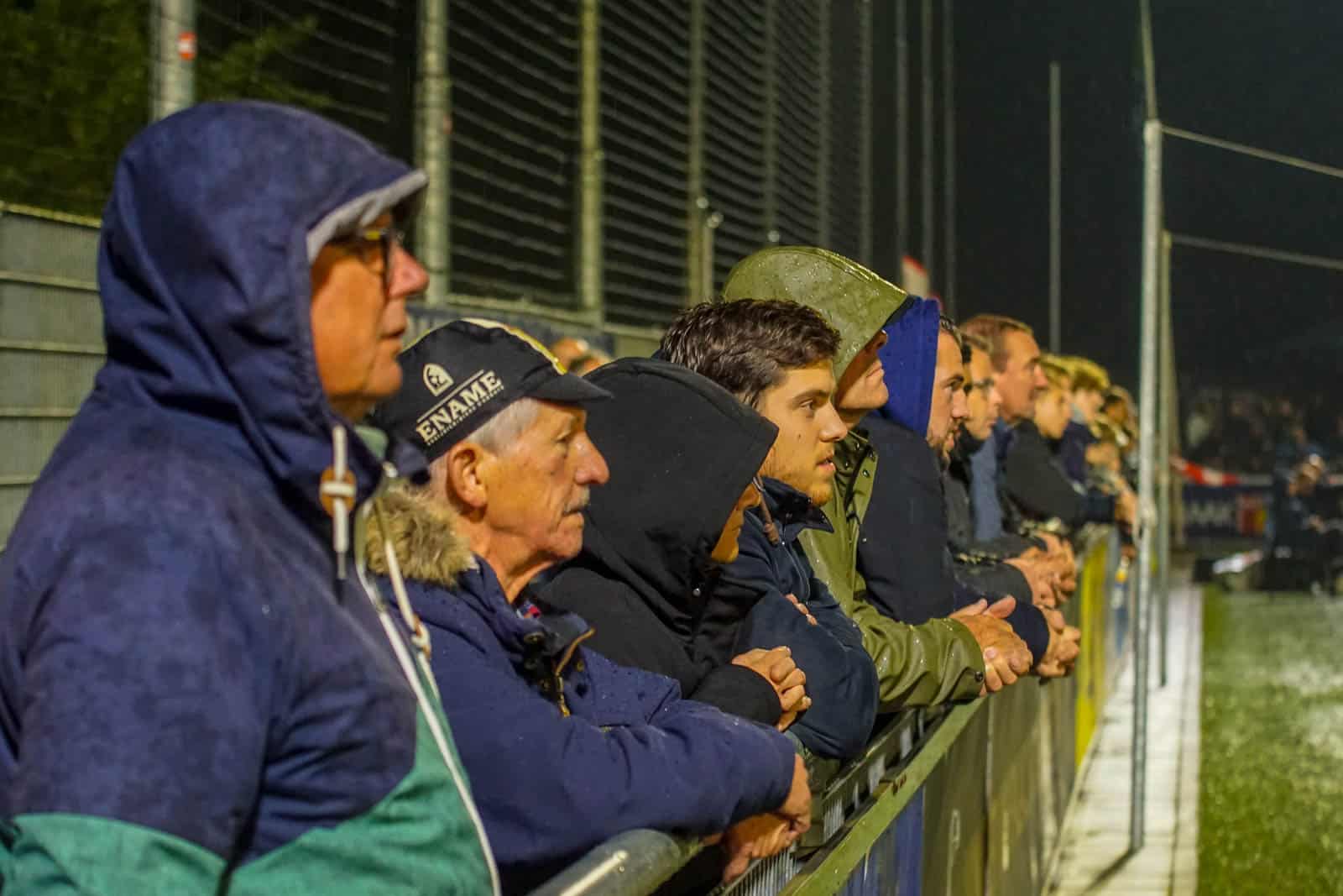 Stormachtige avond in de bollenstreek bij VV Noordwijk – ADO