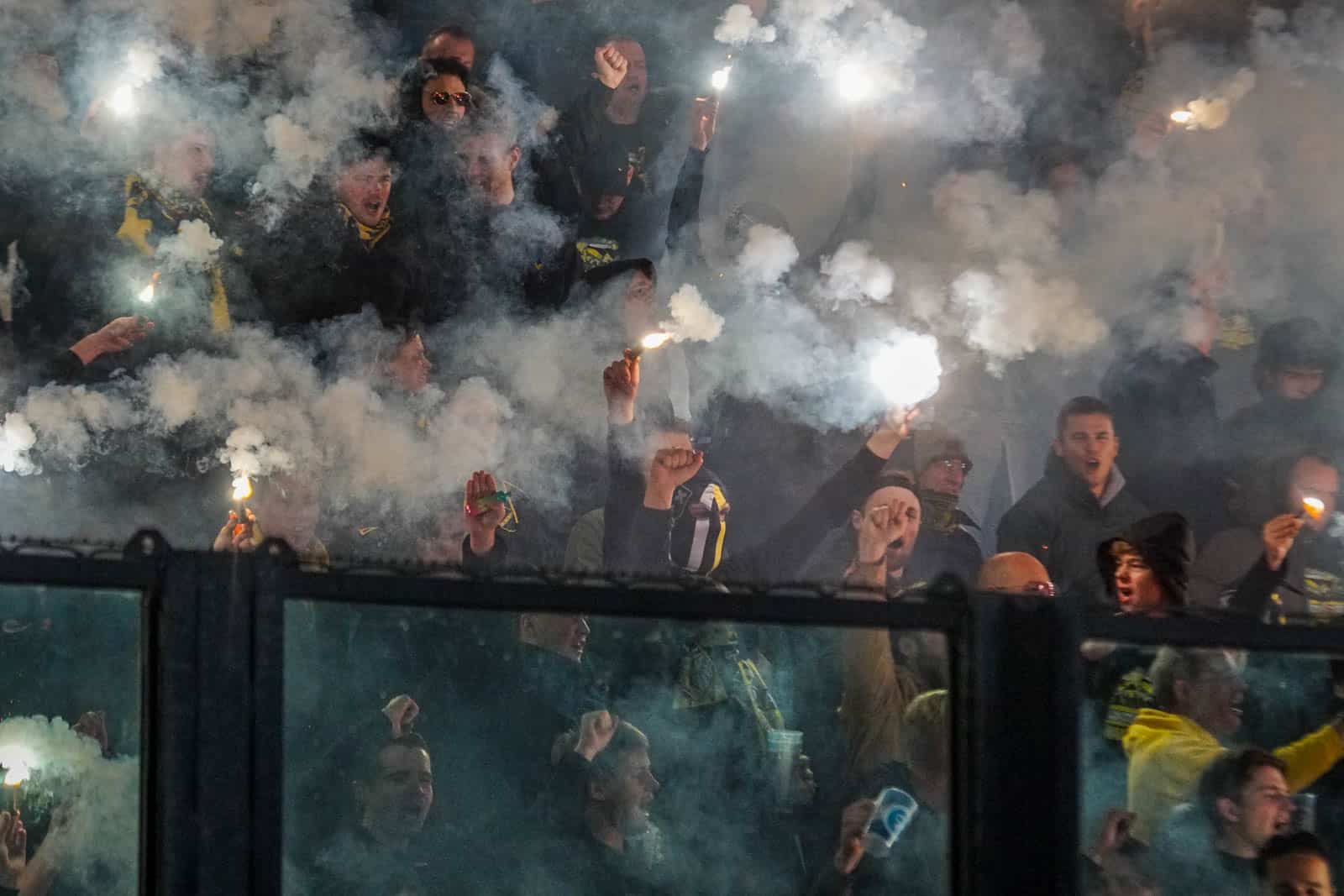 30 jaar vriendschap NAC & Lokeren: chaotische avond in Doetinchem