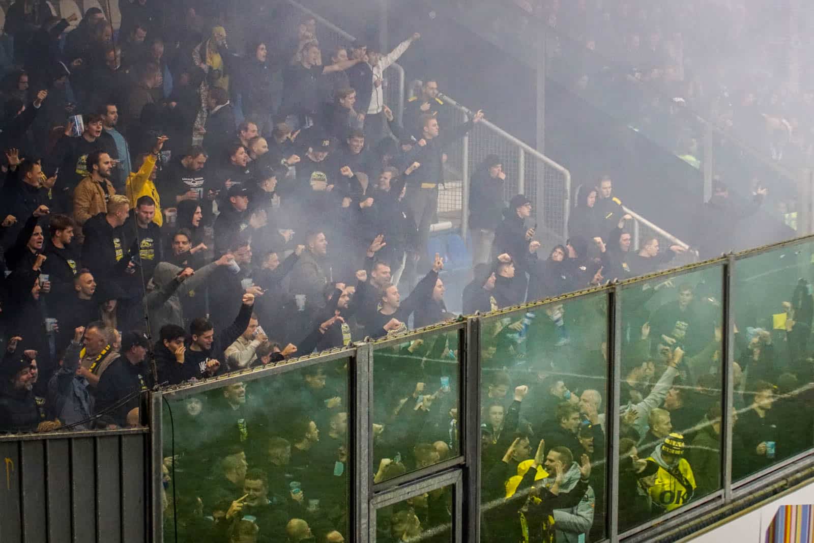 30 jaar vriendschap NAC & Lokeren: chaotische avond in Doetinchem