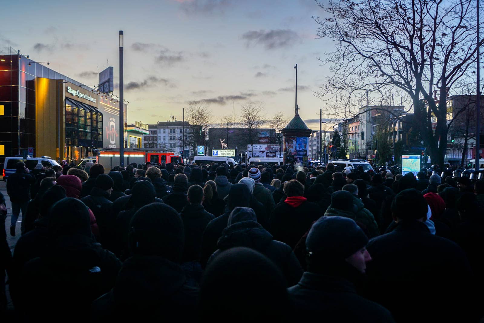 Duitse politie laat zich gelden bij Europese awayday Royal Antwerp in Hamburg