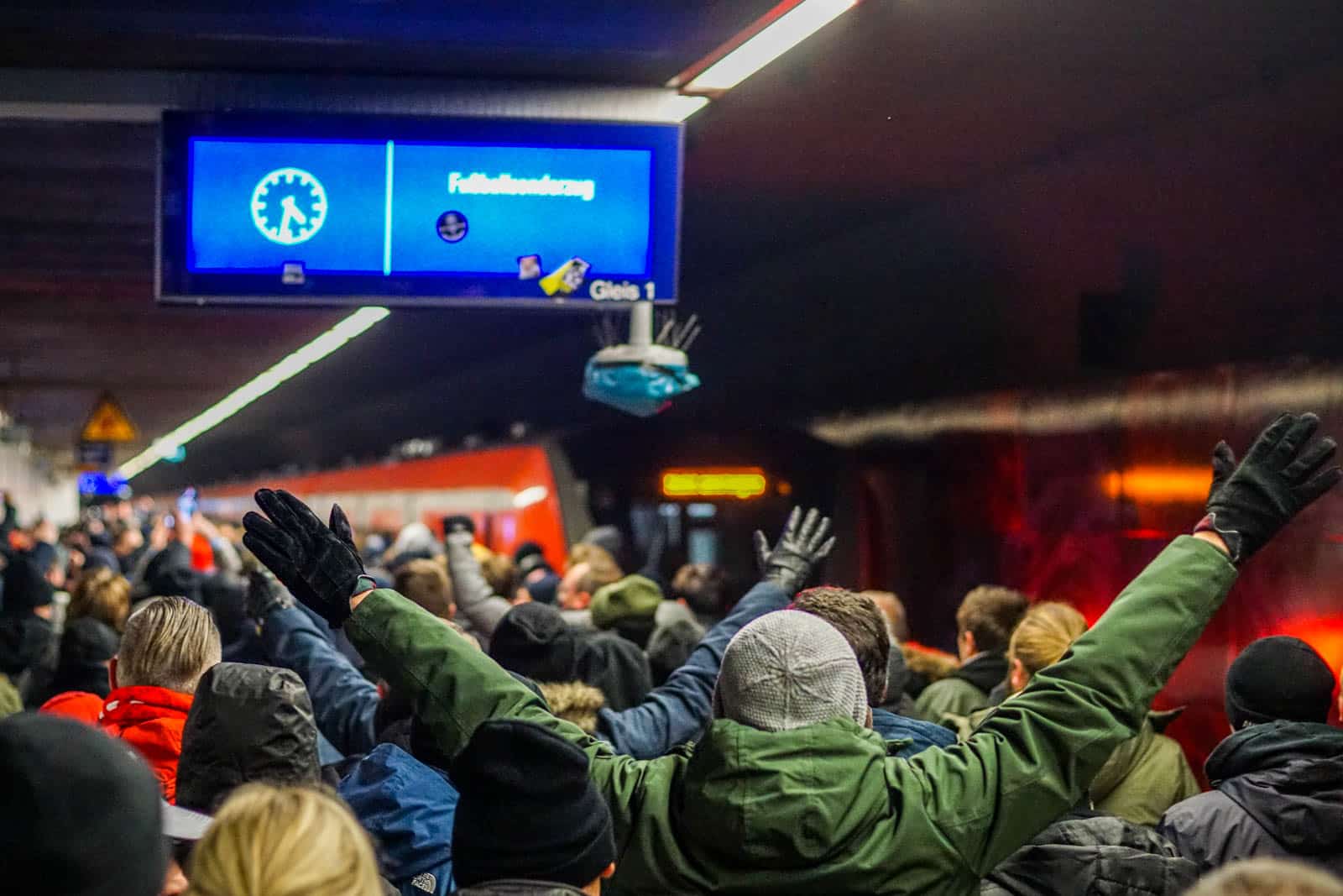 Duitse politie laat zich gelden bij Europese awayday Royal Antwerp in Hamburg
