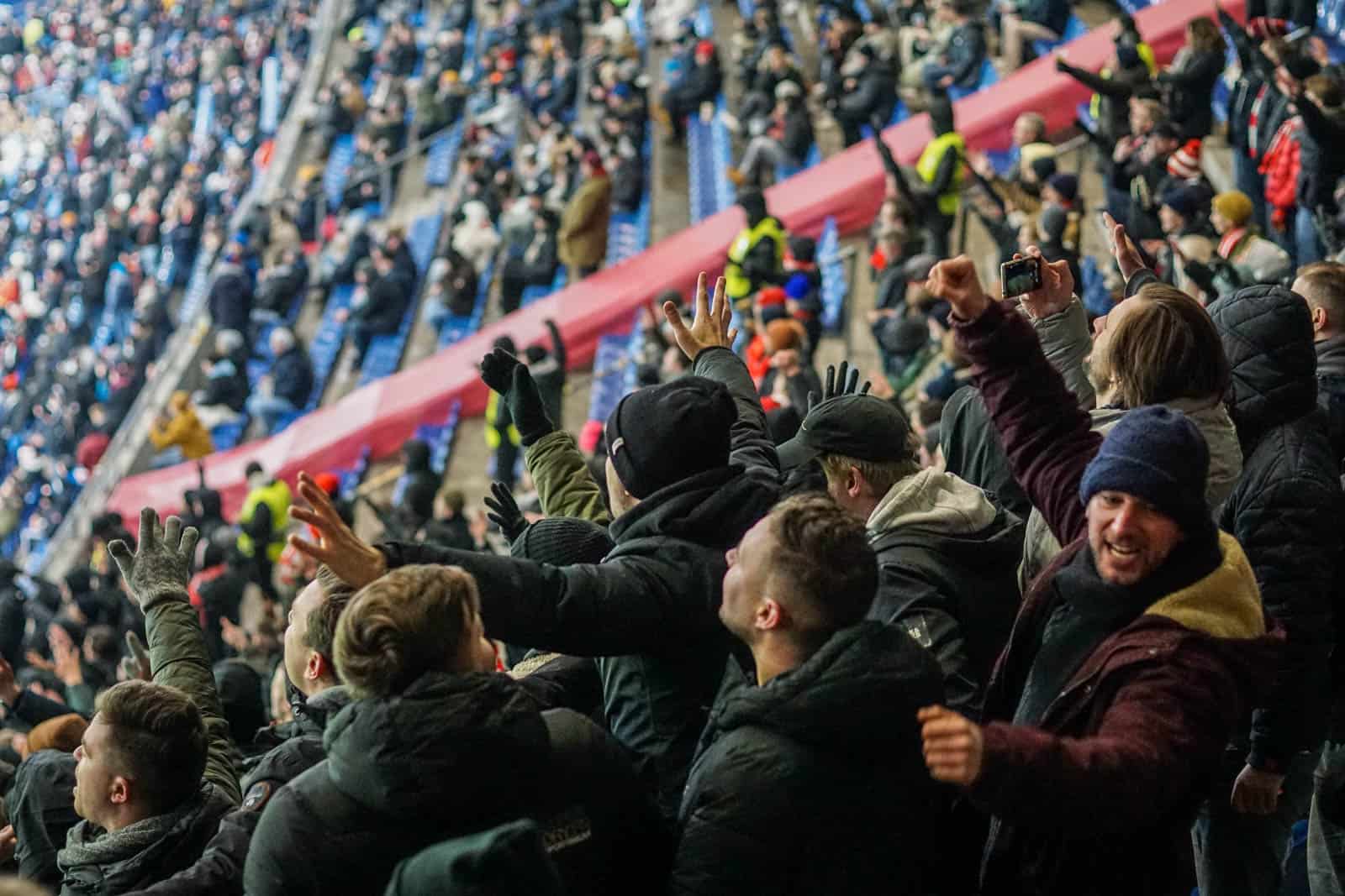 Duitse politie laat zich gelden bij Europese awayday Royal Antwerp in Hamburg