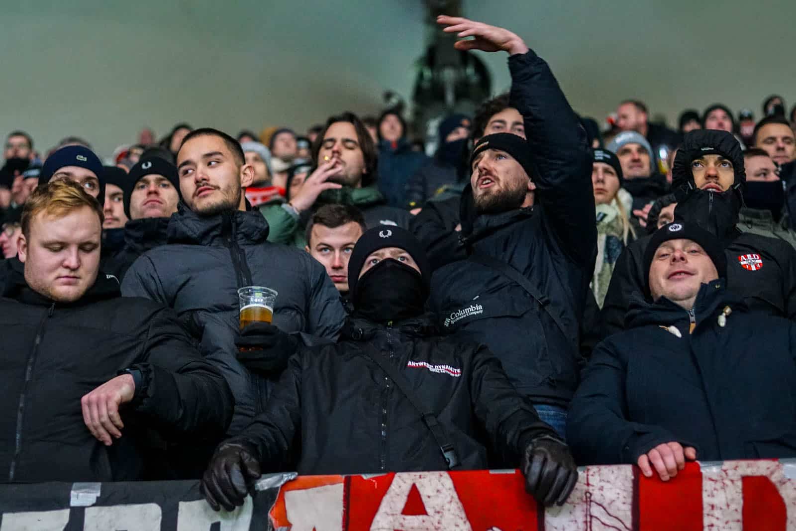 Duitse politie laat zich gelden bij Europese awayday Royal Antwerp in Hamburg