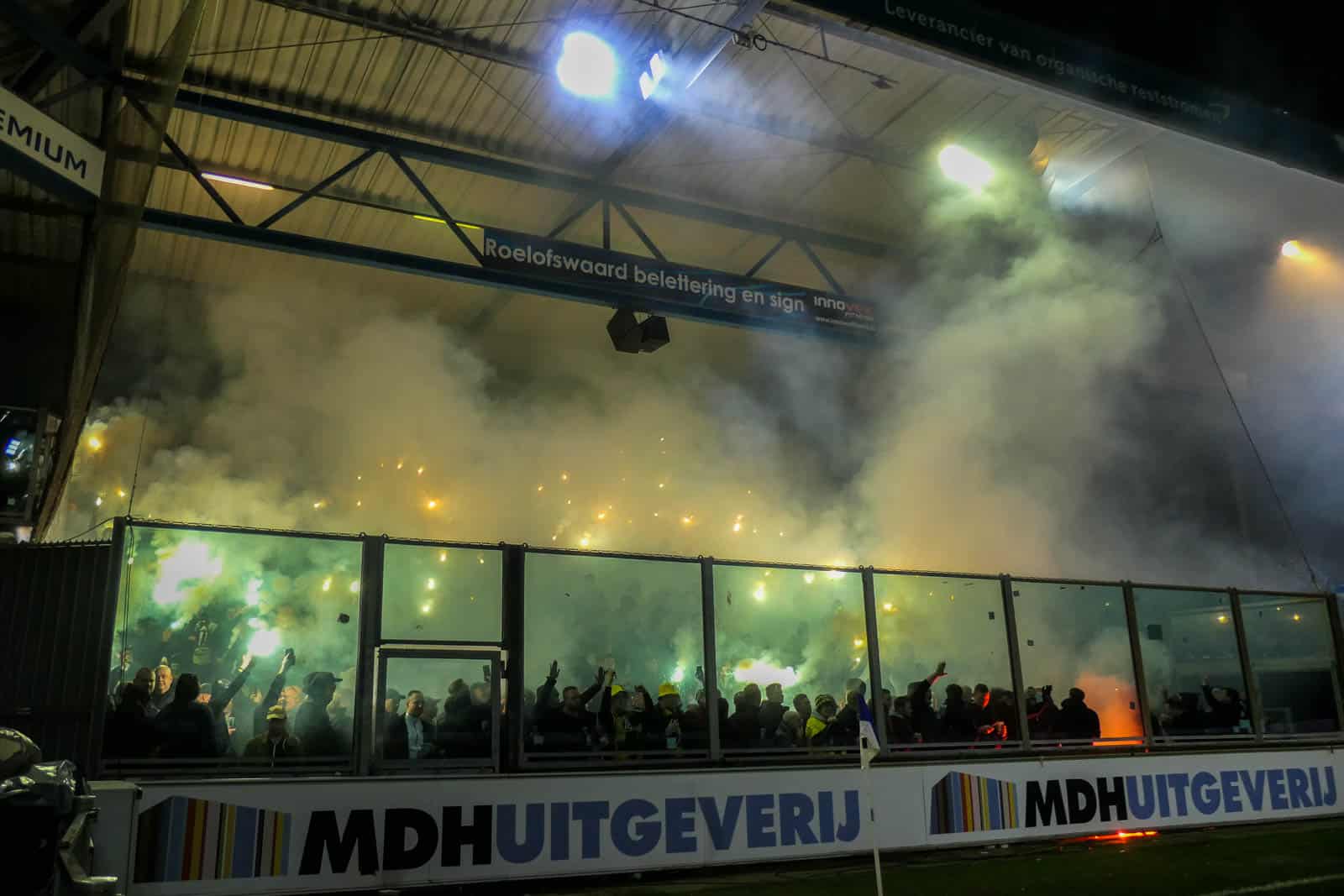 30 jaar vriendschap NAC & Lokeren: chaotische avond in Doetinchem