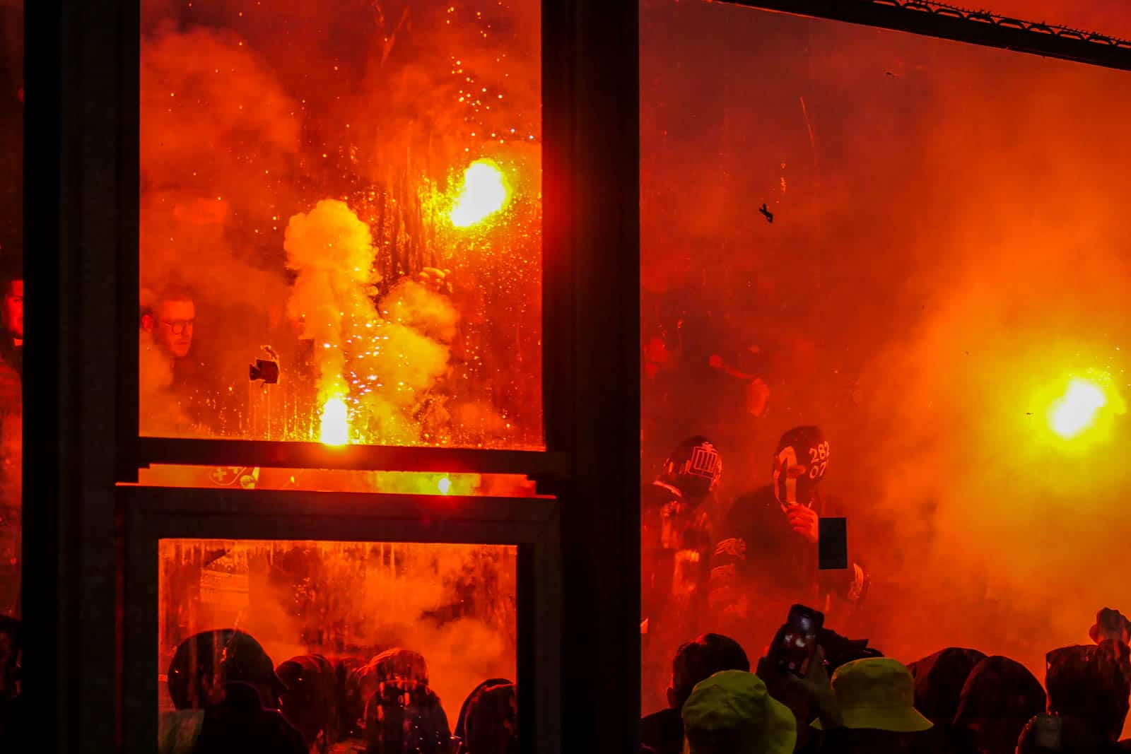 30 jaar vriendschap NAC & Lokeren: chaotische avond in Doetinchem
