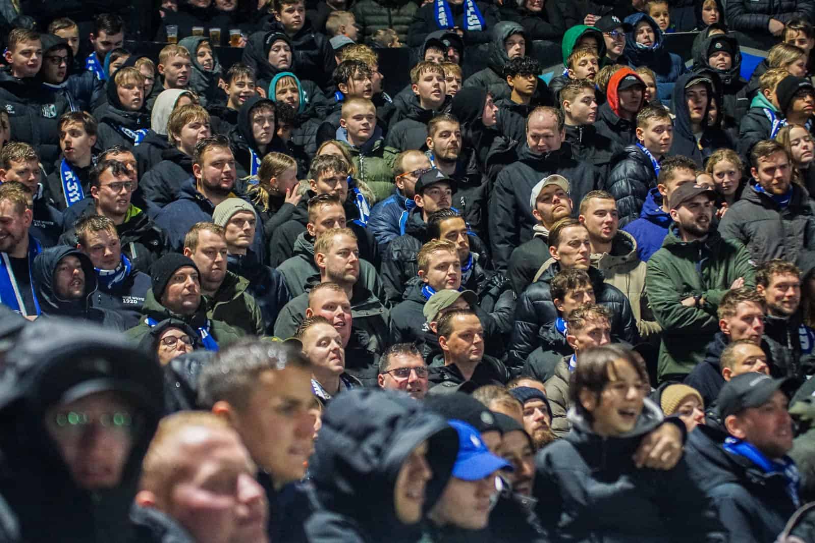 Flitsende avond in Katwijk Zuid: Quick Boys pakt uit!