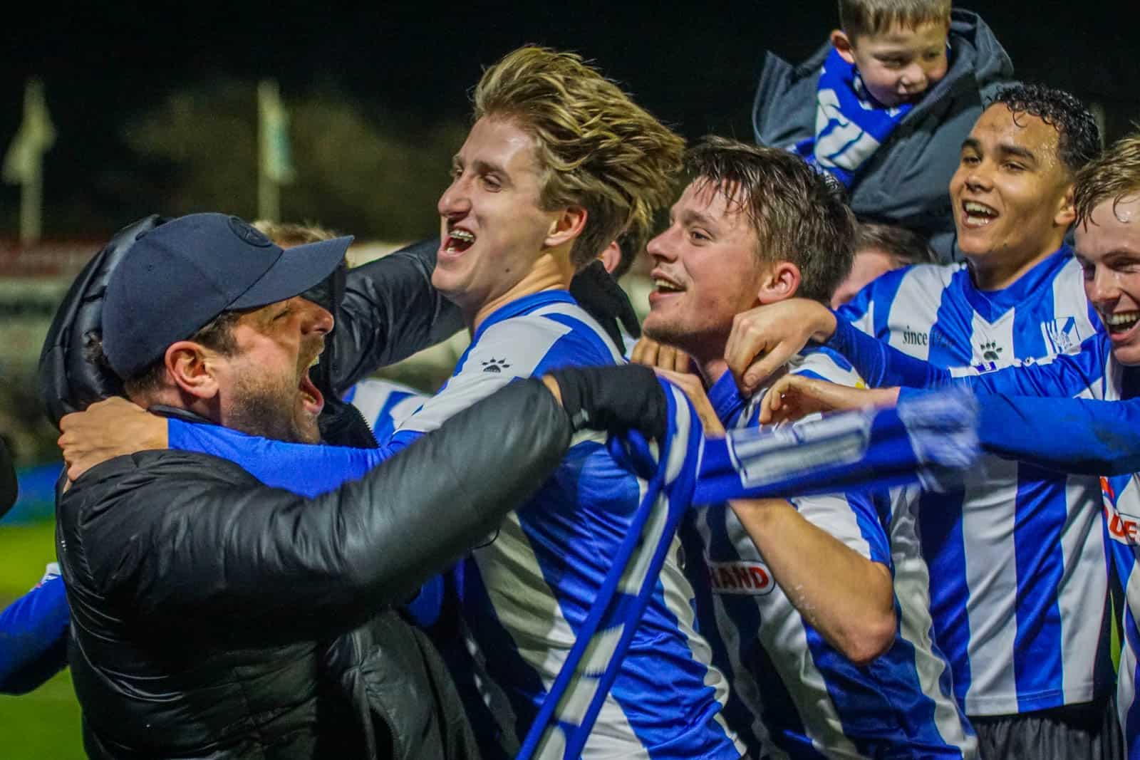 Flitsende avond in Katwijk Zuid: Quick Boys pakt uit!