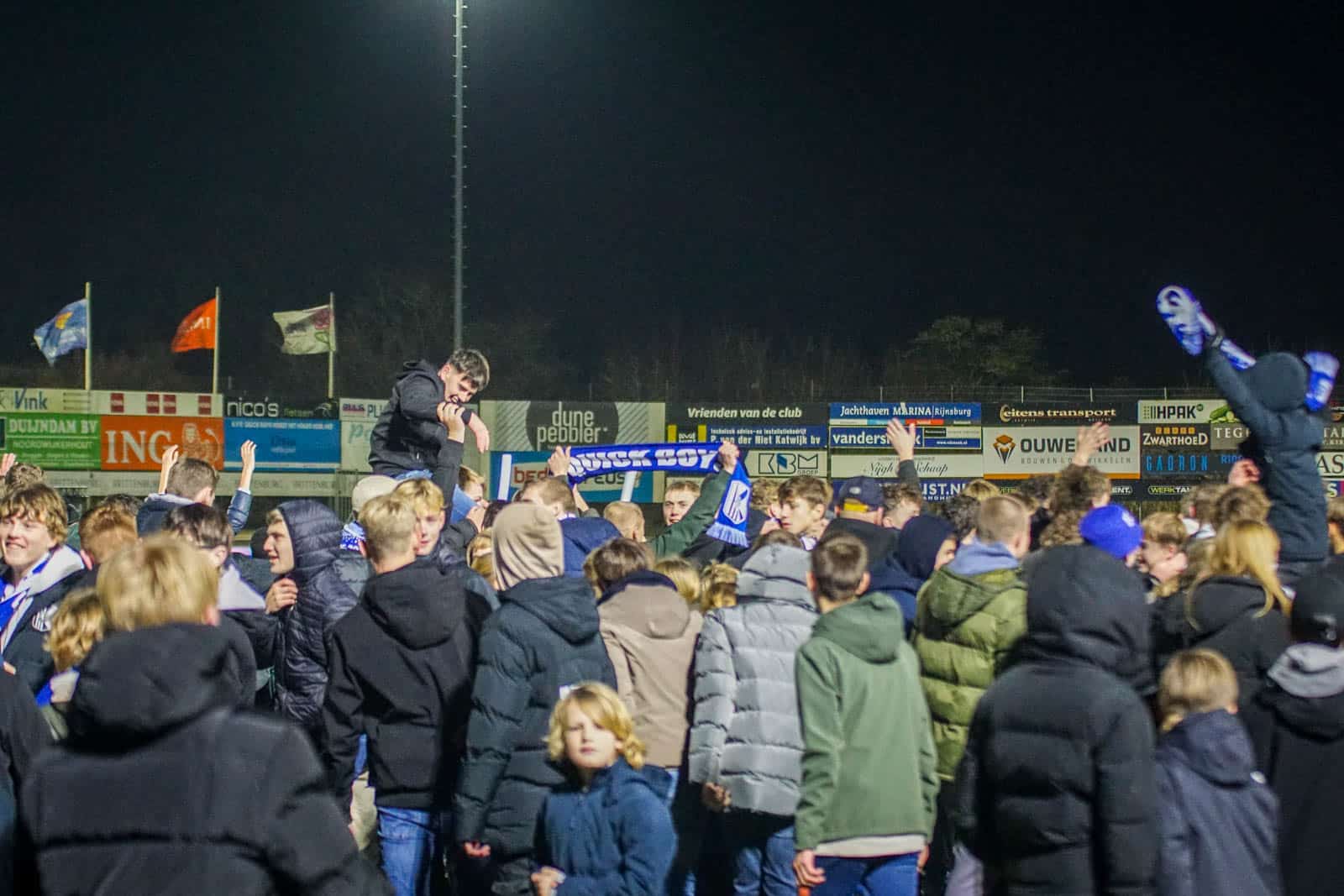Flitsende avond in Katwijk Zuid: Quick Boys pakt uit!