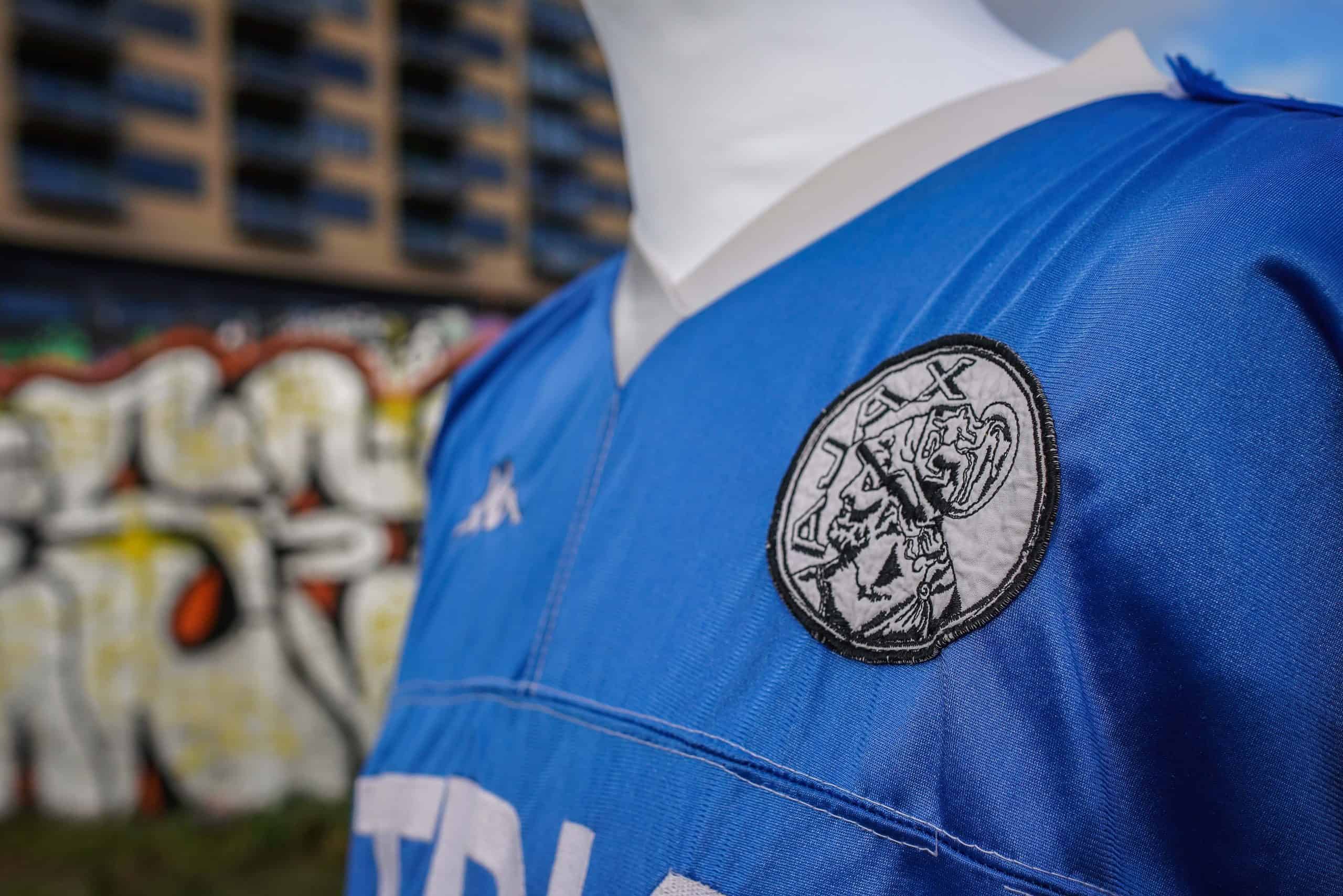Voetbalshirt verzameling van Joost 1