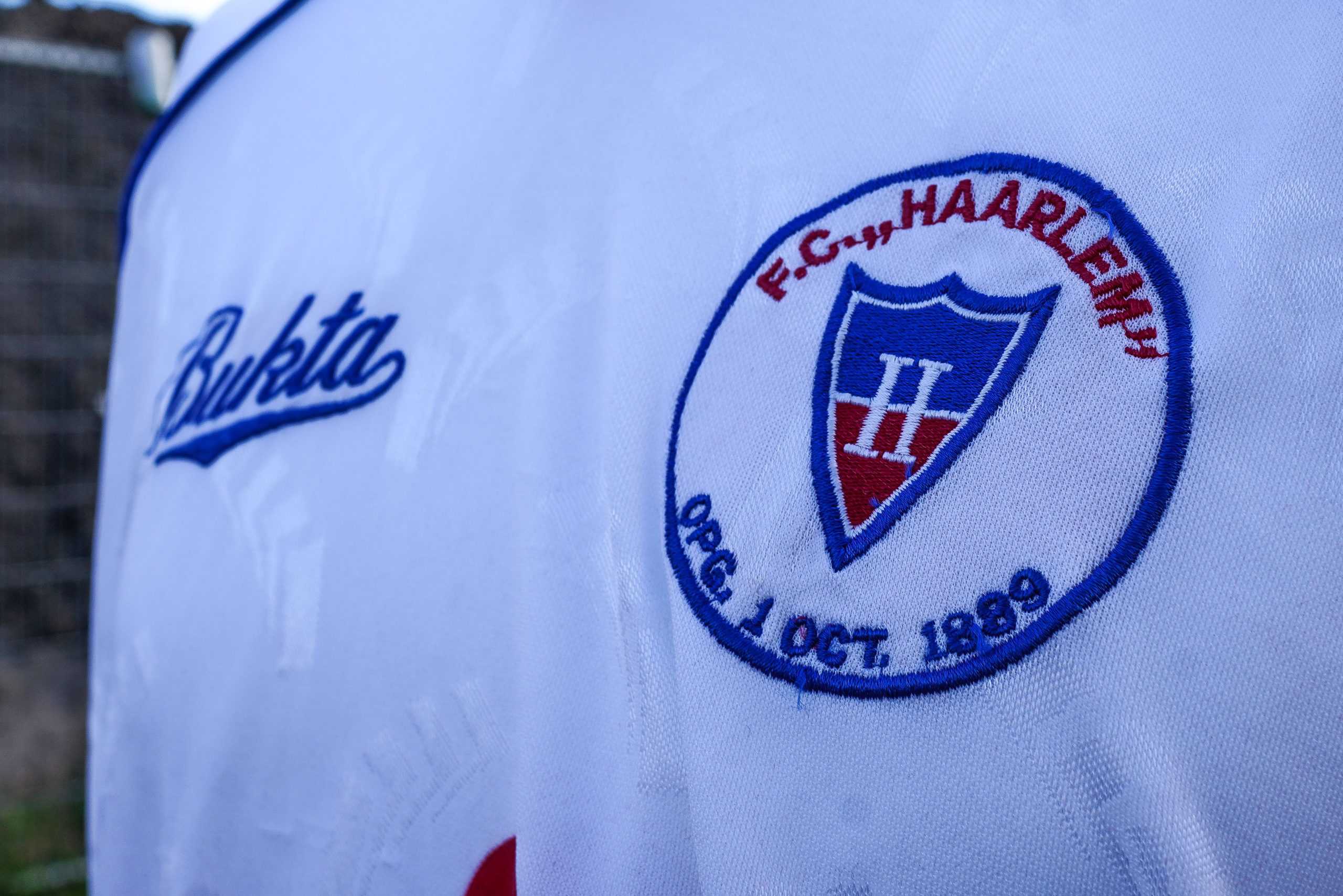 Voetbalshirt verzameling van Joost 34
