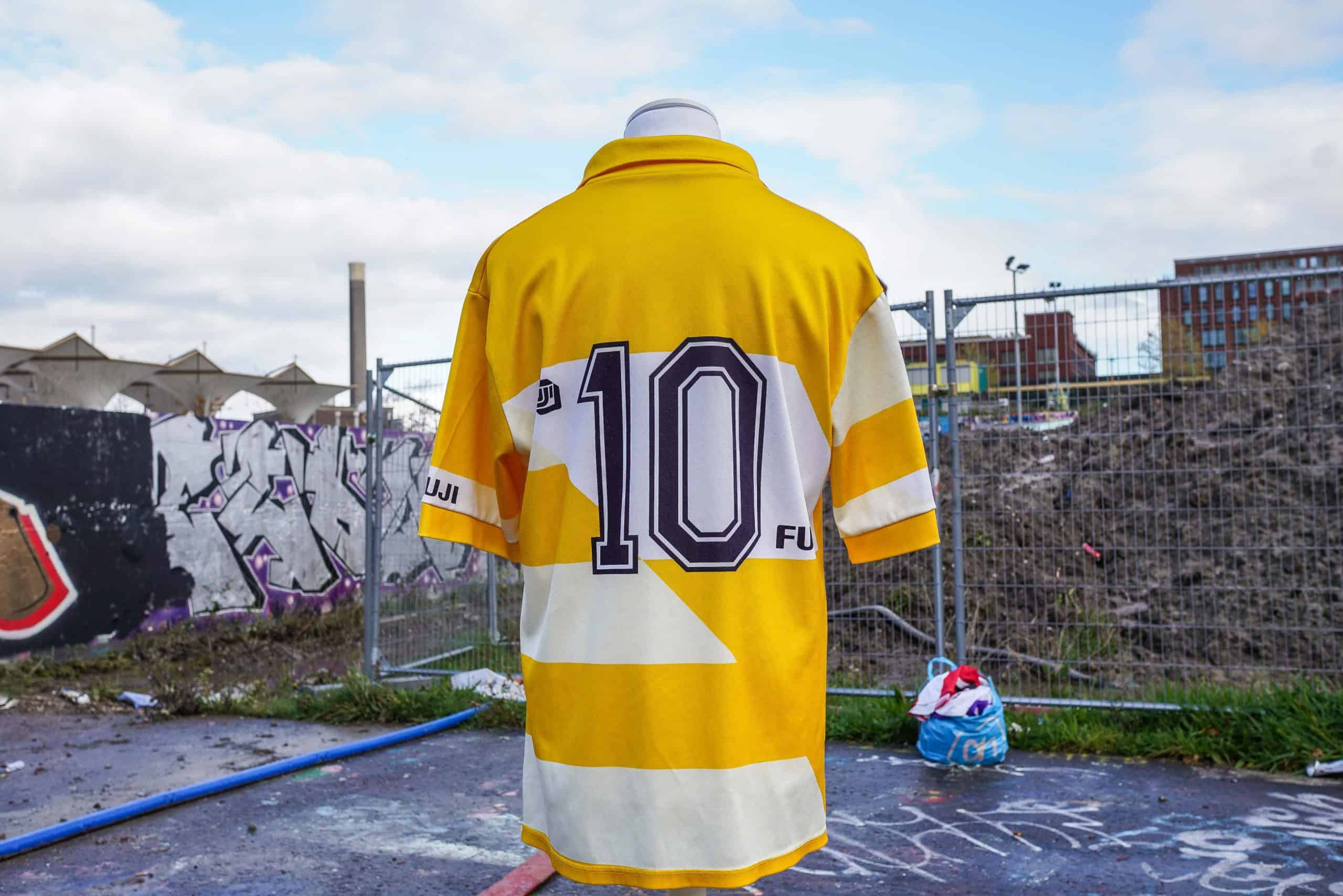 Voetbalshirt verzameling van Joost 50