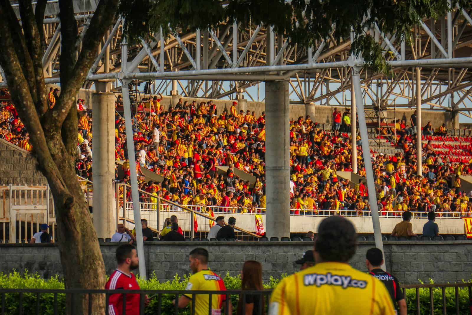 Trots overheerst bij supporters Deportivo Pereira na groot verlies in historische kwartfinale