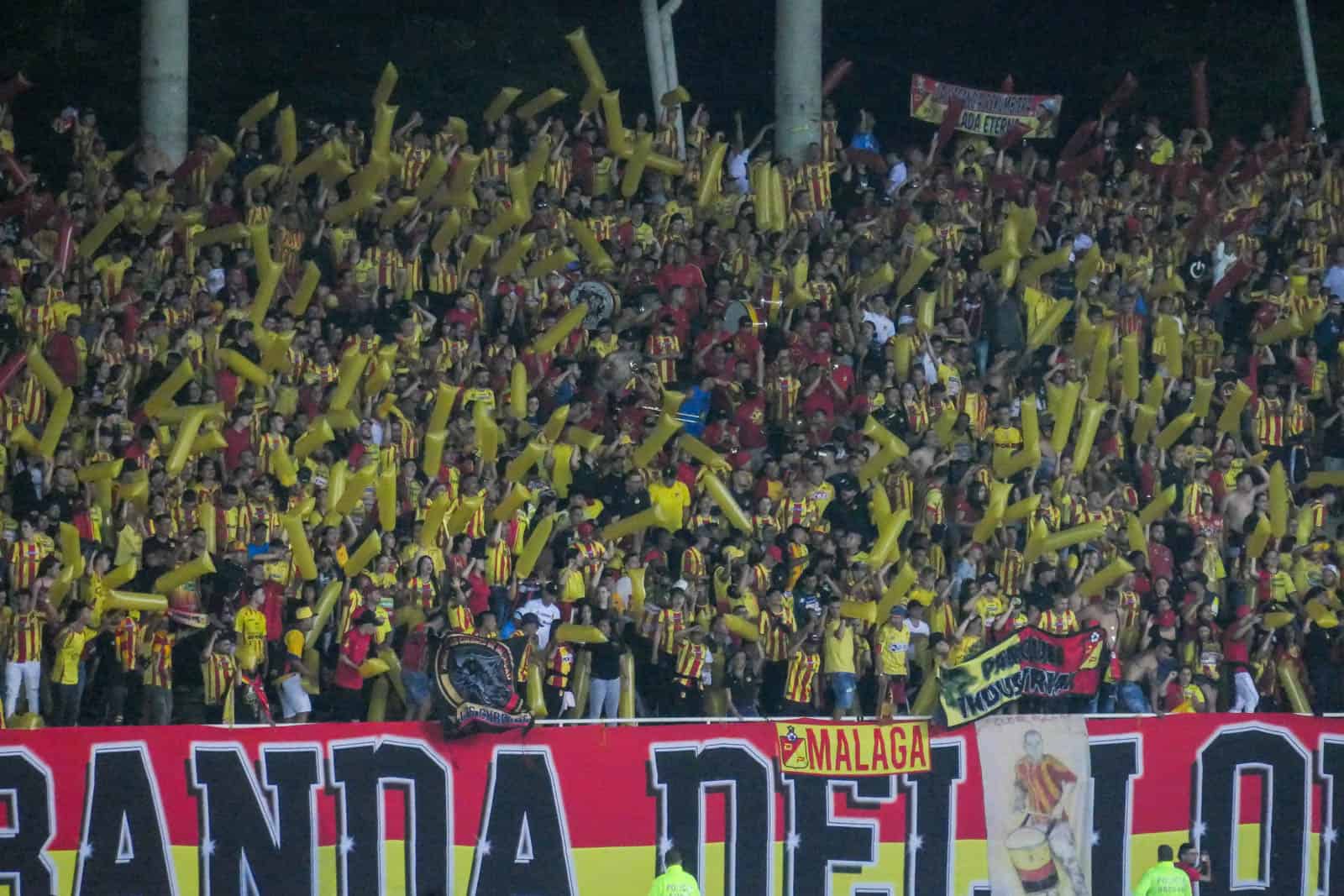 Trots overheerst bij supporters Deportivo Pereira na groot verlies in historische kwartfinale