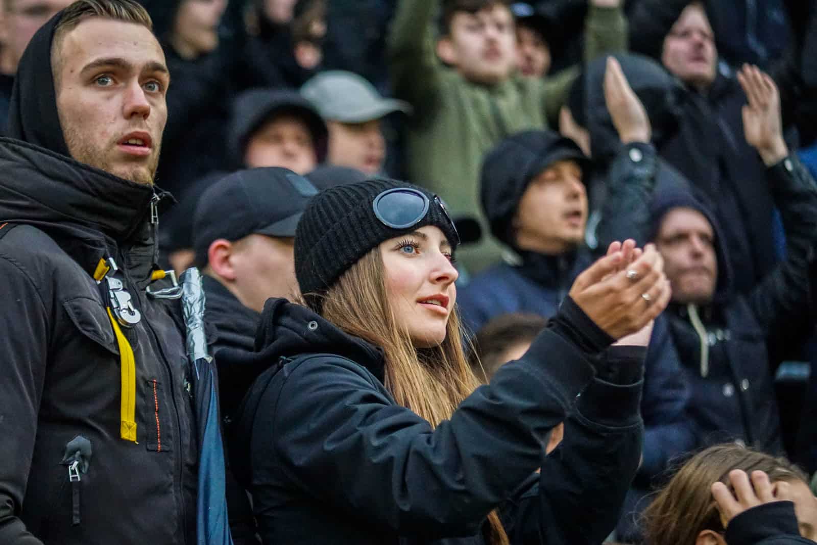 Groot pyrofestijn in de Domstad: 5-jarig bestaan van Utrecht Ultras!