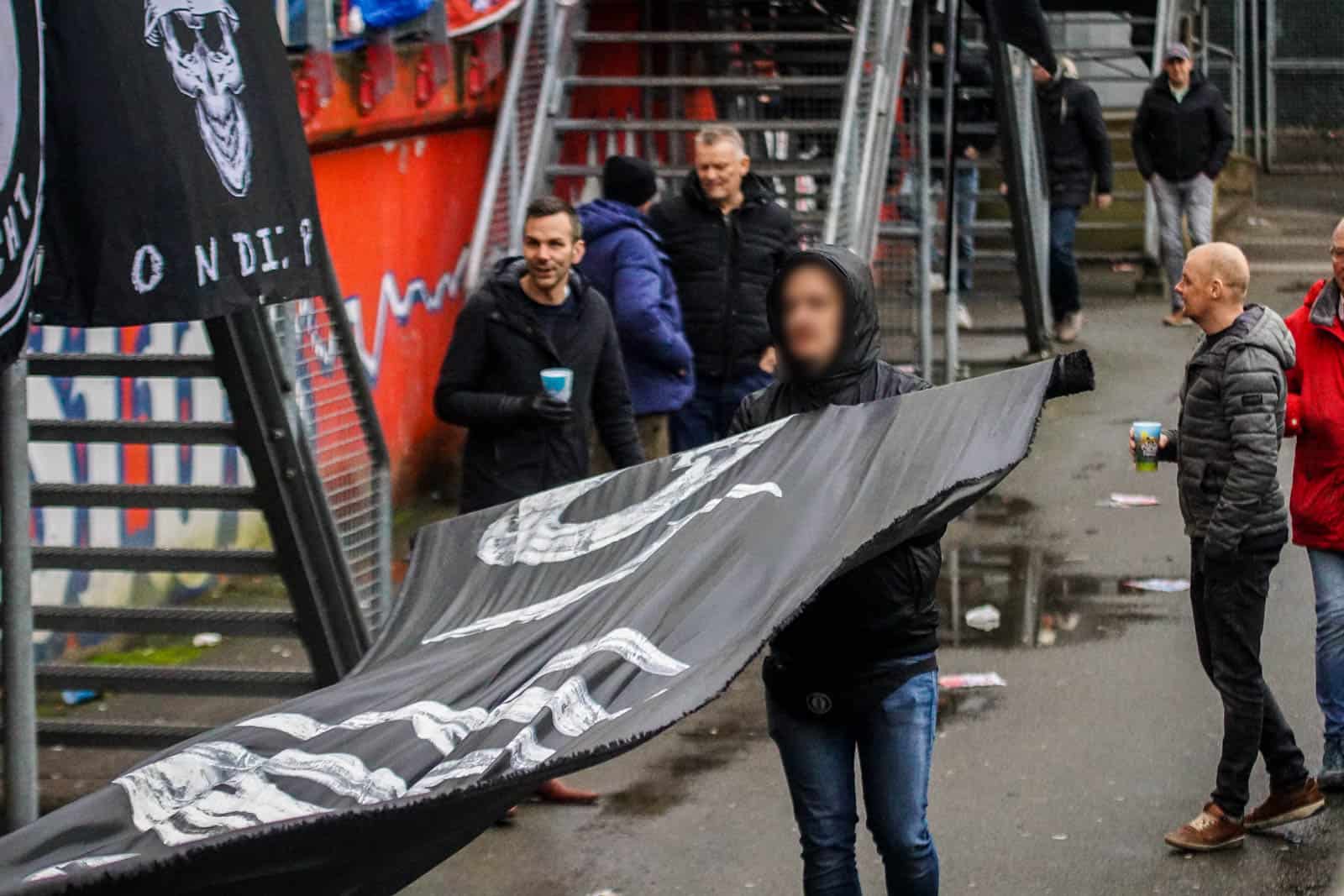 Groot pyrofestijn in de Domstad: 5-jarig bestaan van Utrecht Ultras!