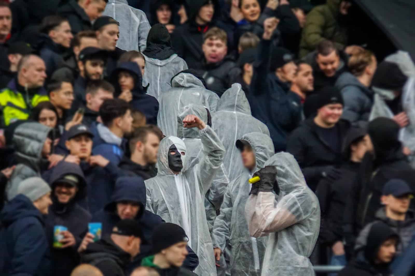 Groot pyrofestijn in de Domstad: 5-jarig bestaan van Utrecht Ultras!
