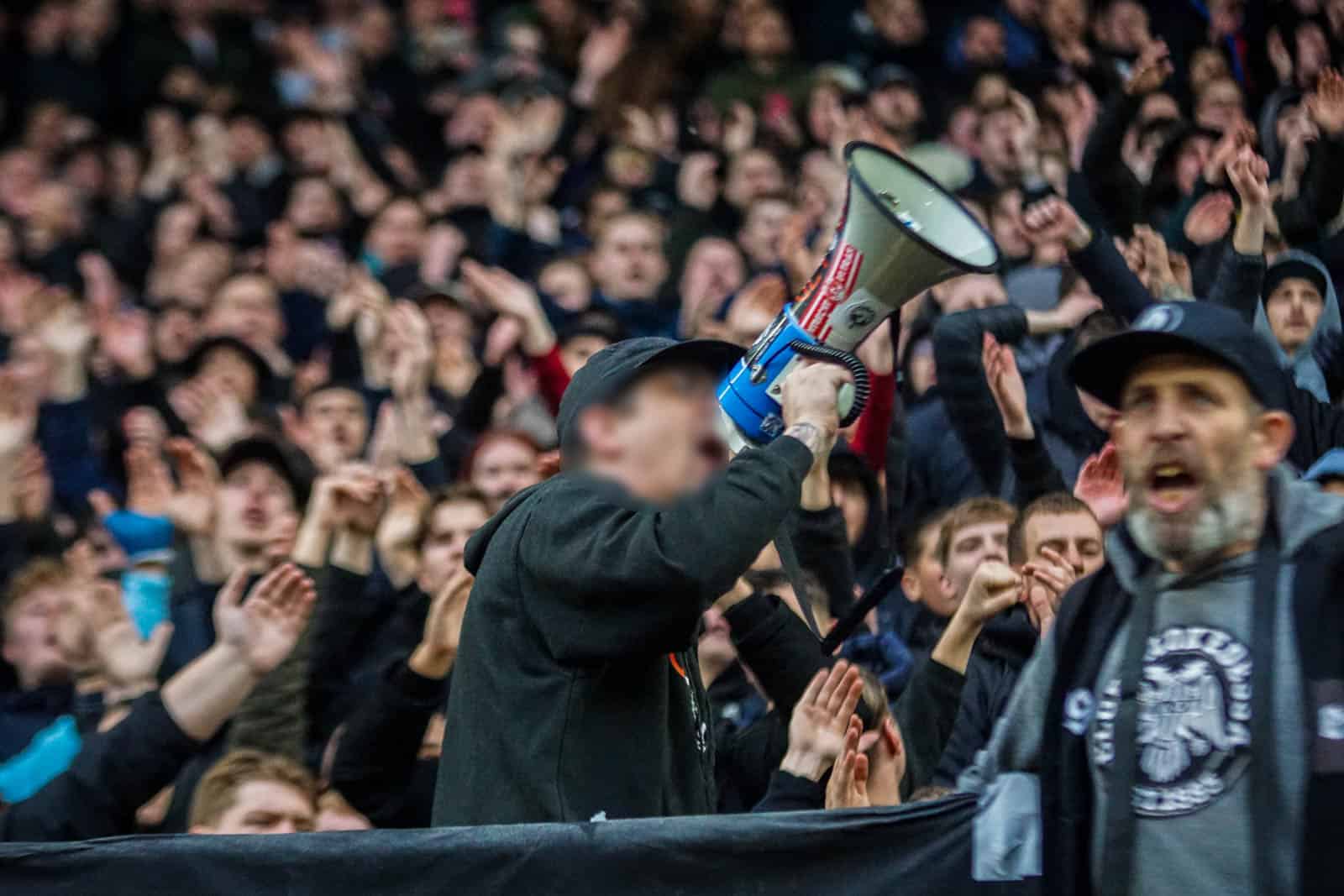 Groot pyrofestijn in de Domstad: 5-jarig bestaan van Utrecht Ultras!