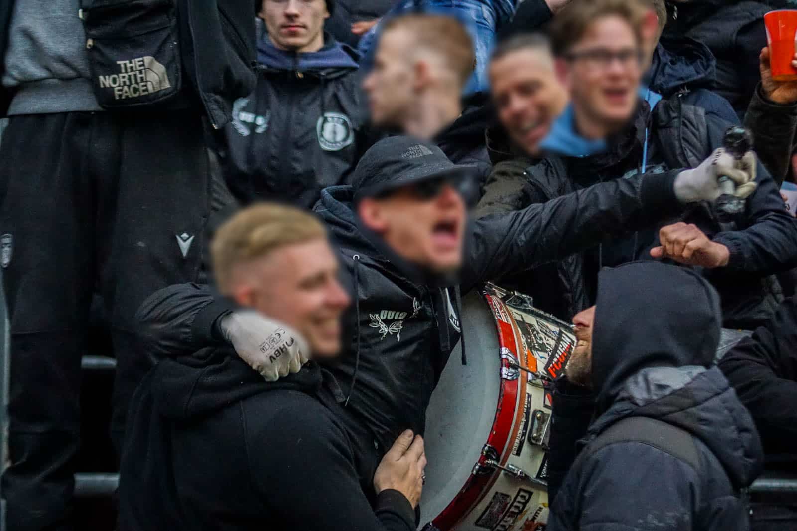 Groot pyrofestijn in de Domstad: 5-jarig bestaan van Utrecht Ultras!
