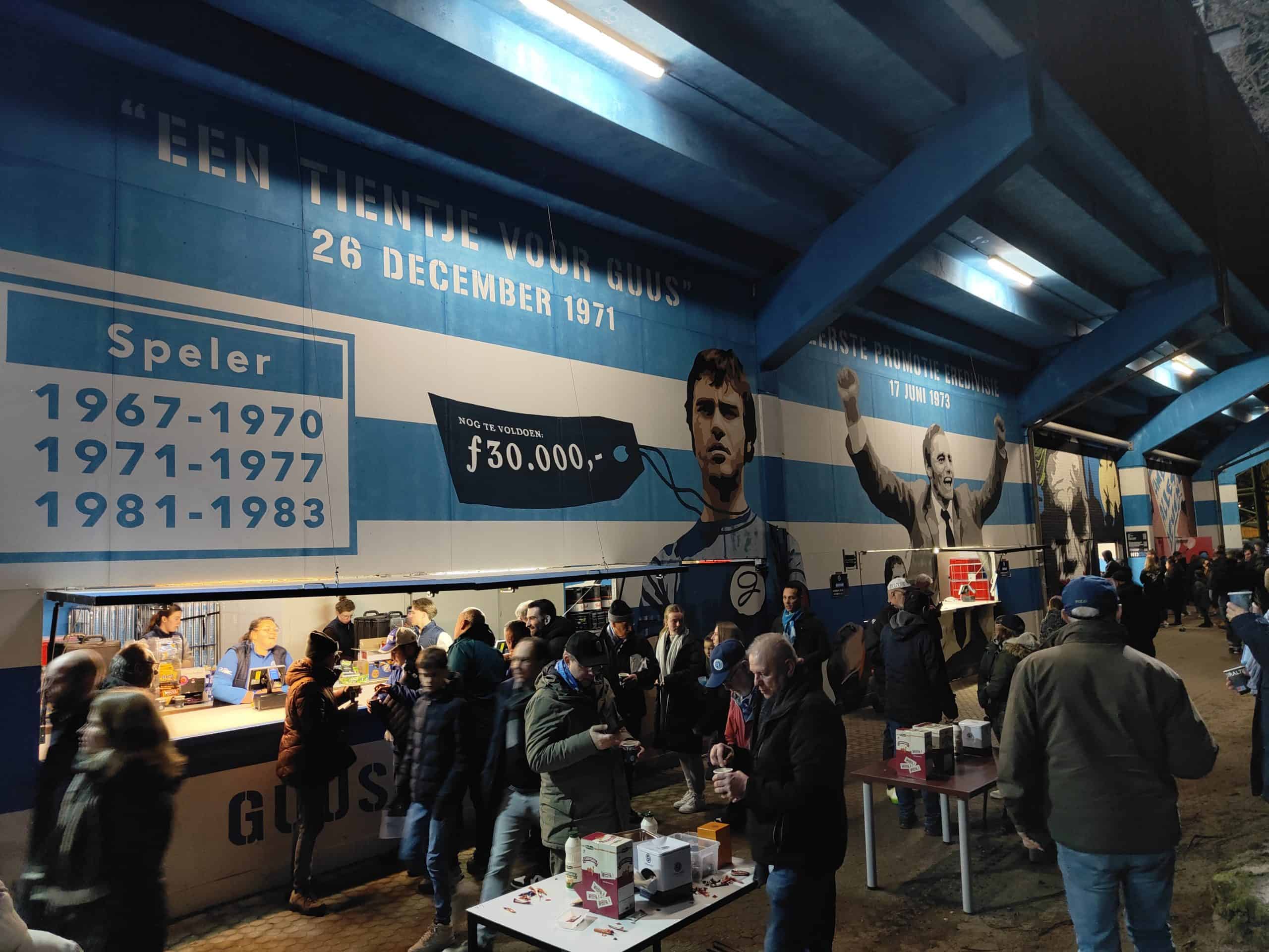 Waanzinnige spandoeken bij 70-jarig bestaan De Graafschap