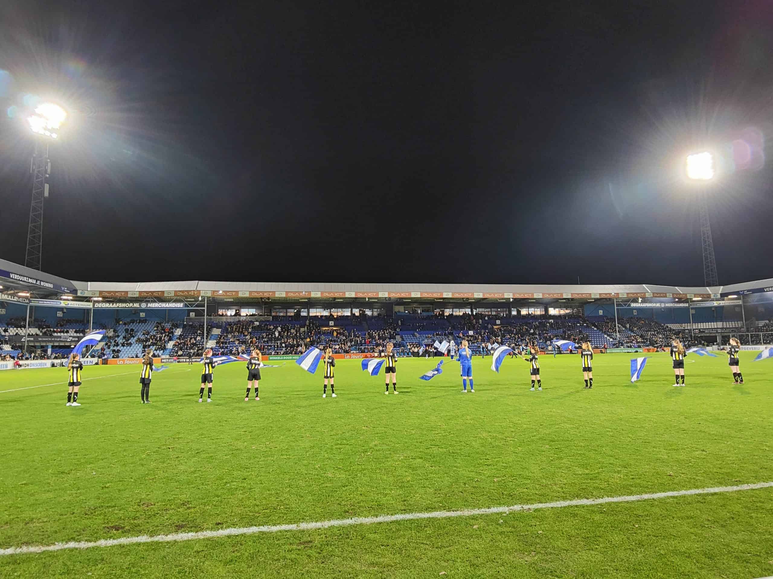 Waanzinnige spandoeken bij 70-jarig bestaan De Graafschap