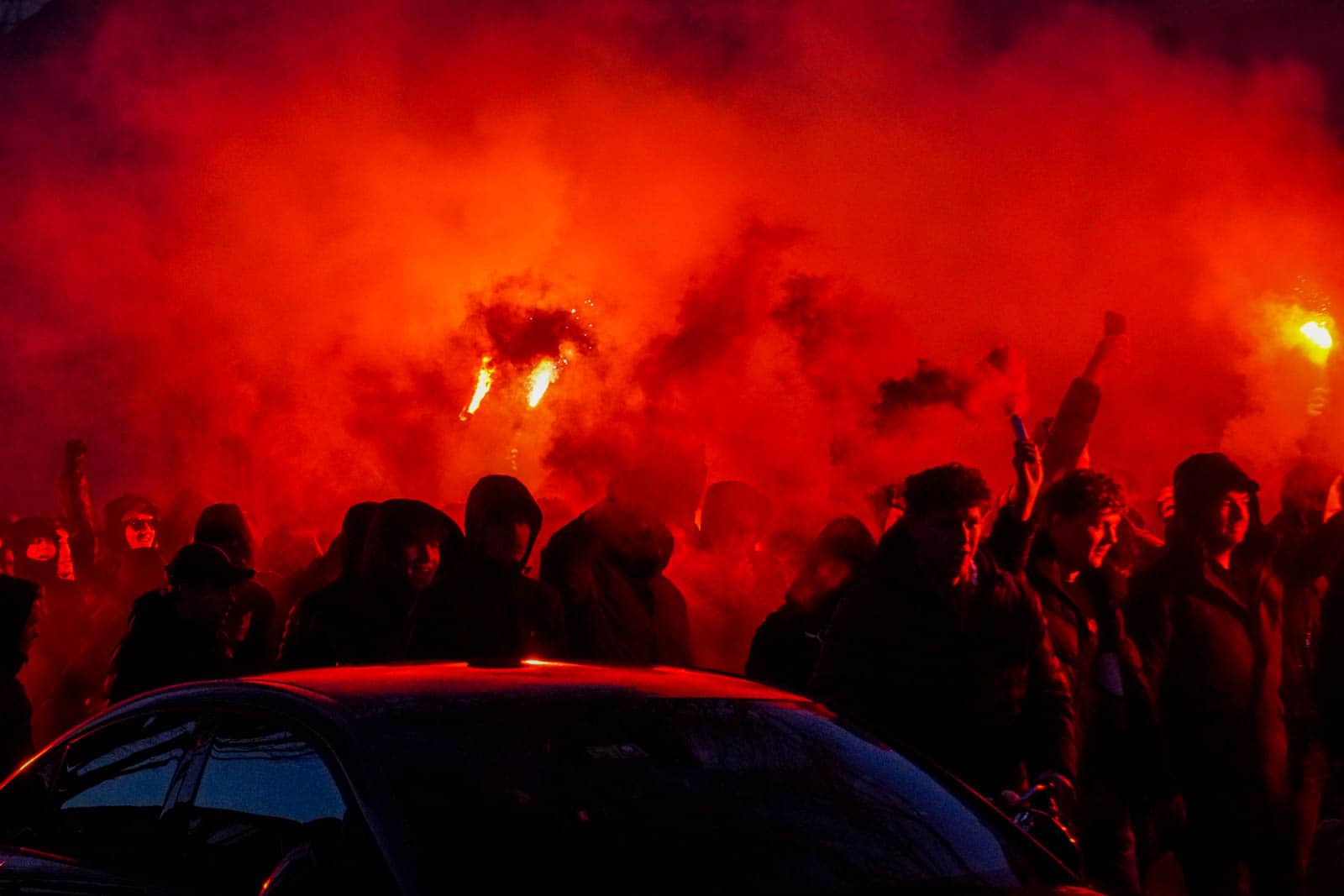Crazy Side doet haar naam eer aan bij derby tegen FC Den Bosch