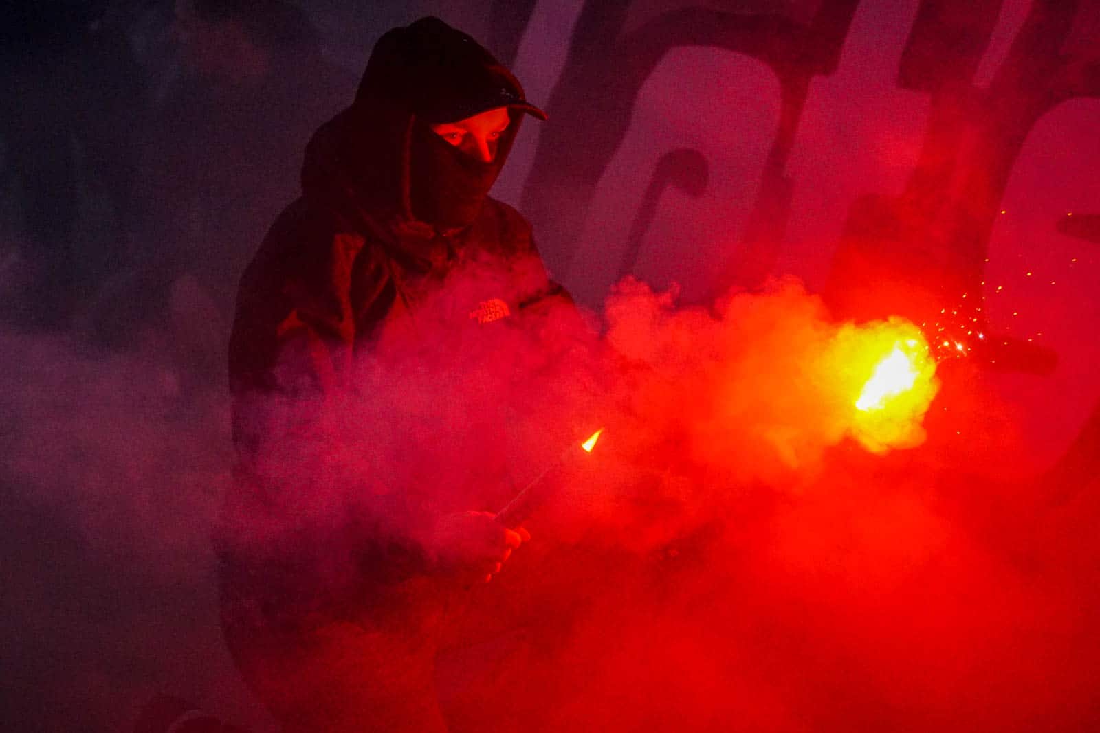 Crazy Side doet haar naam eer aan bij derby tegen FC Den Bosch