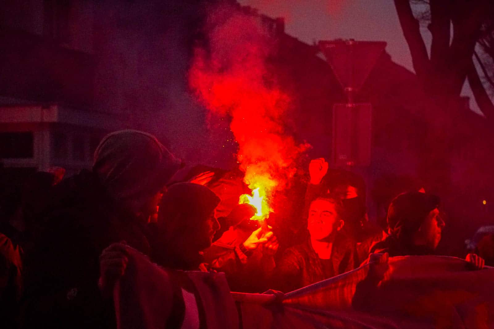 Crazy Side doet haar naam eer aan bij derby tegen FC Den Bosch