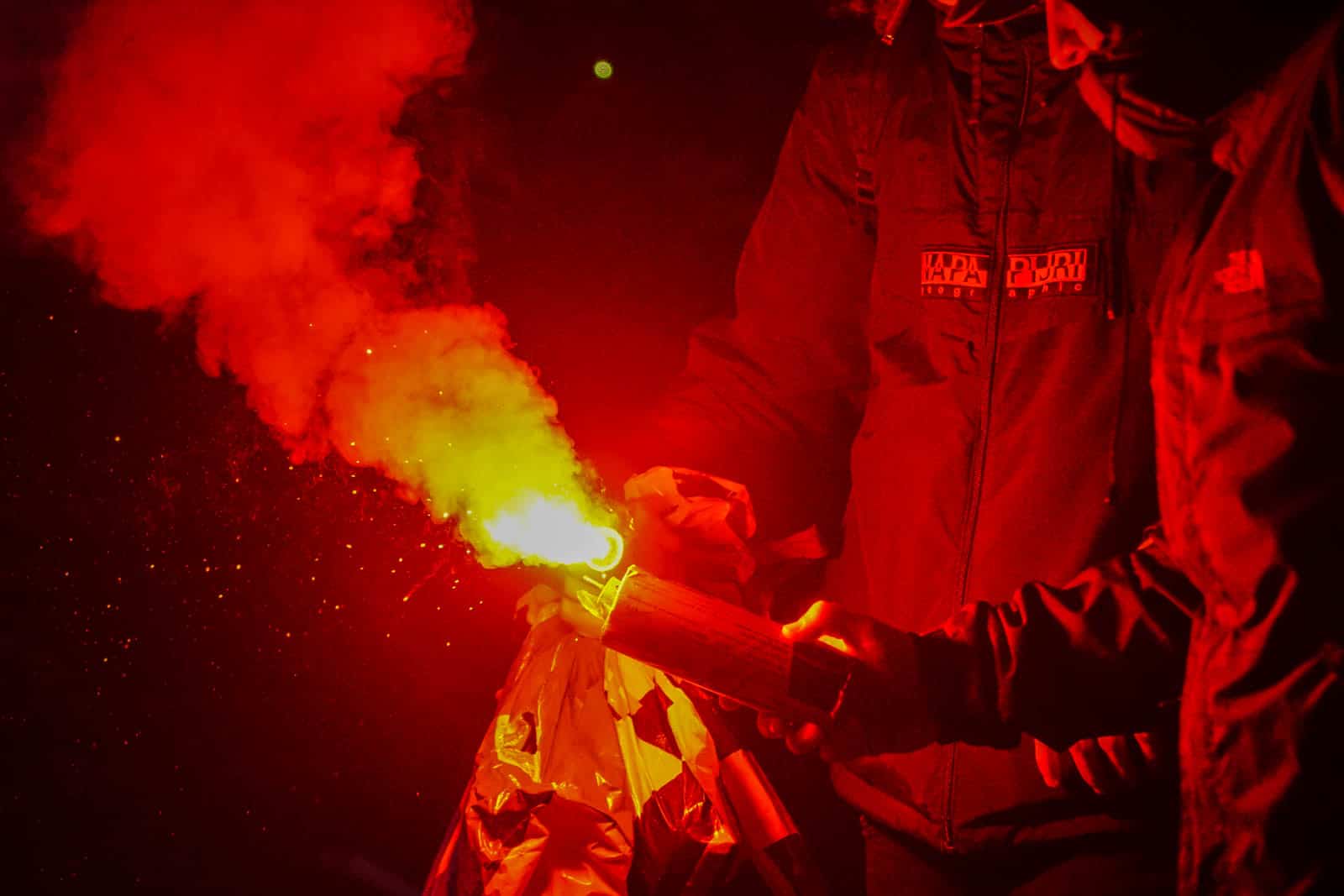 Crazy Side doet haar naam eer aan bij derby tegen FC Den Bosch