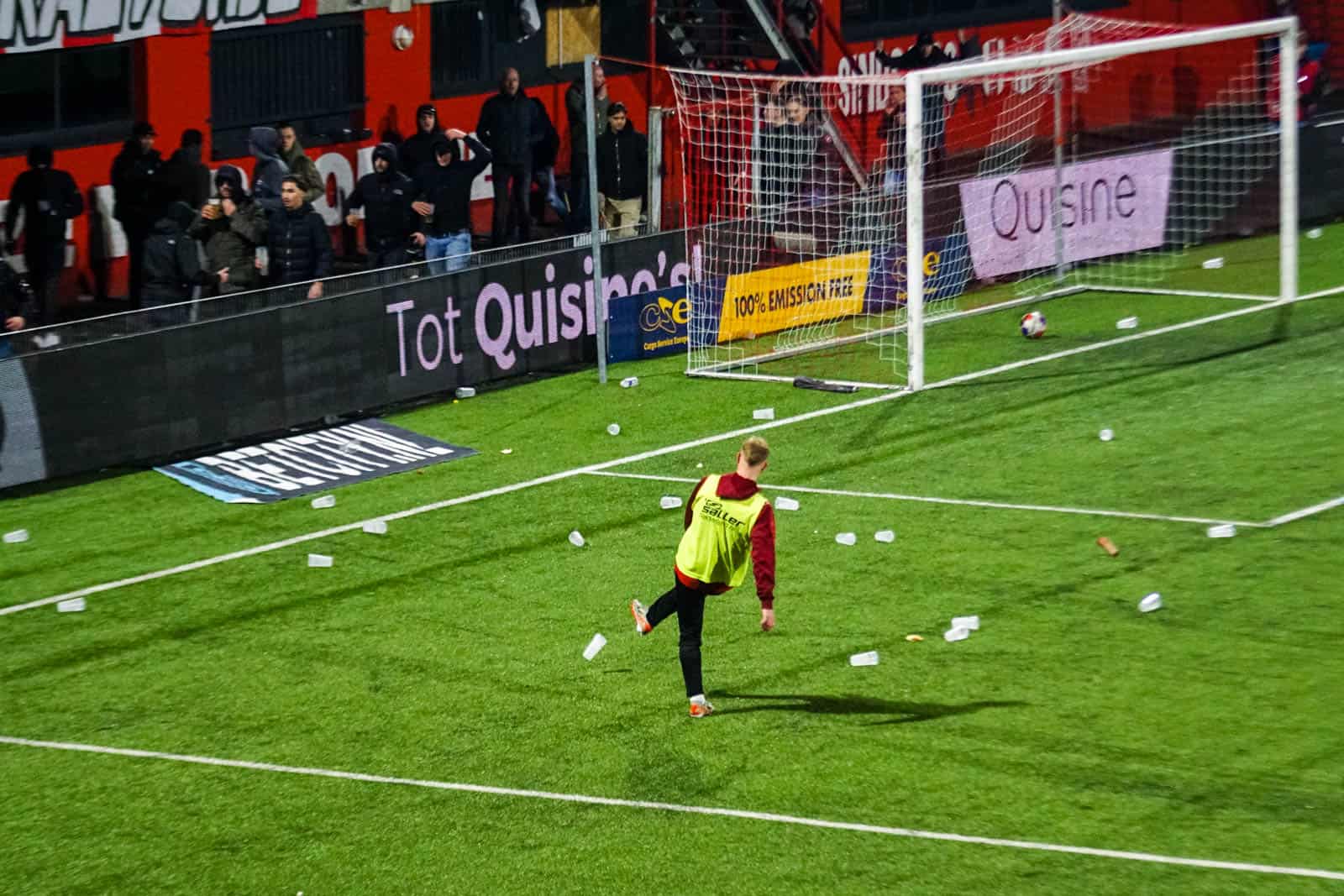 Crazy Side doet haar naam eer aan bij derby tegen FC Den Bosch