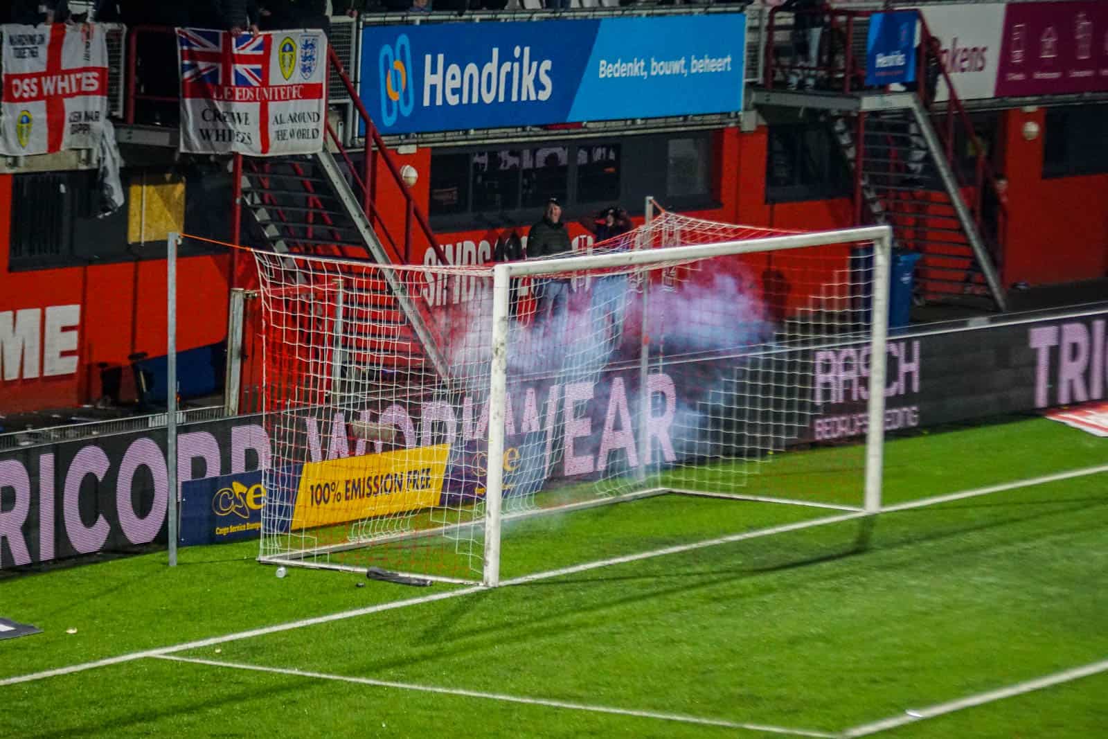 Crazy Side doet haar naam eer aan bij derby tegen FC Den Bosch