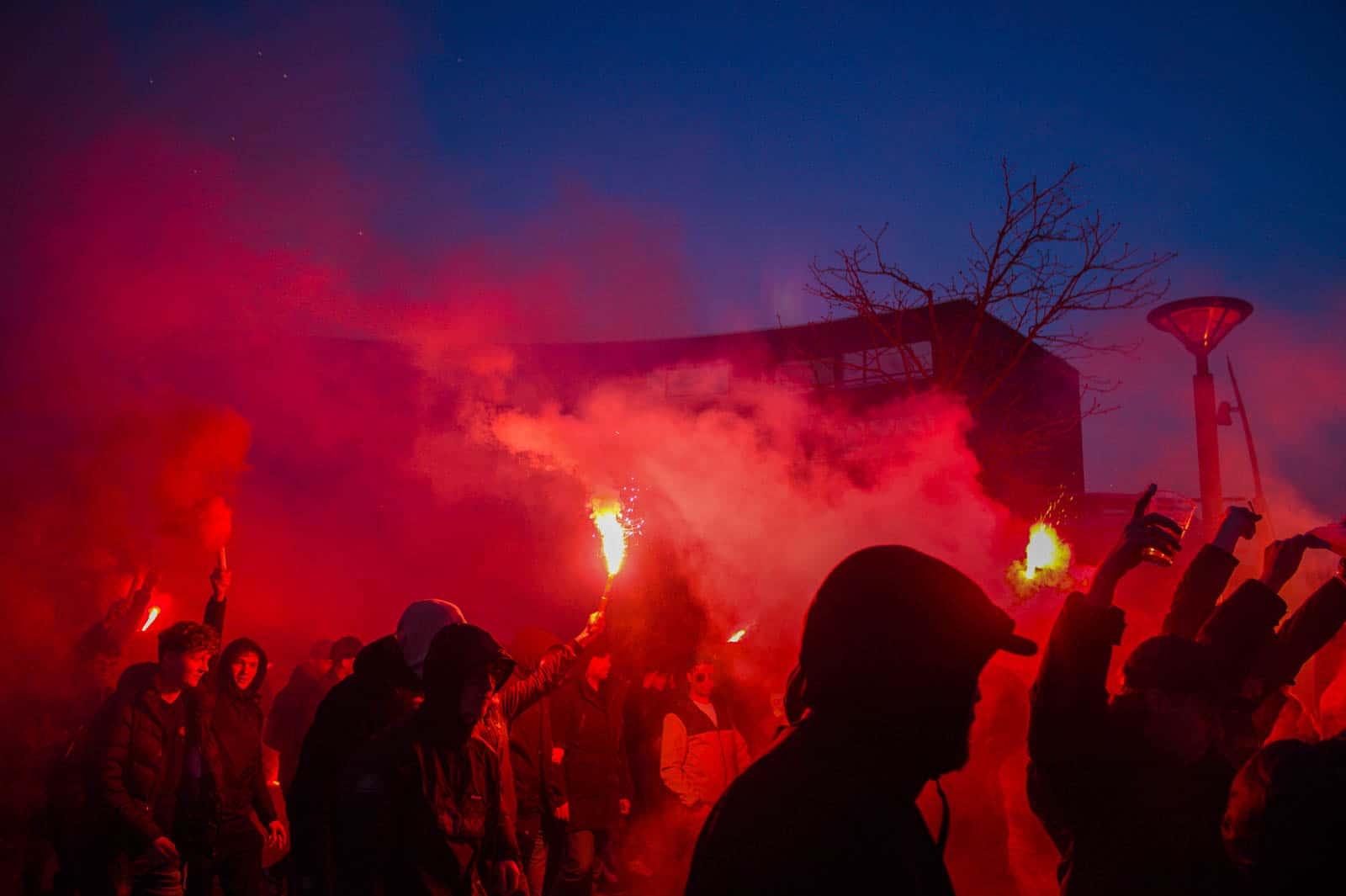 Crazy Side doet haar naam eer aan bij derby tegen FC Den Bosch