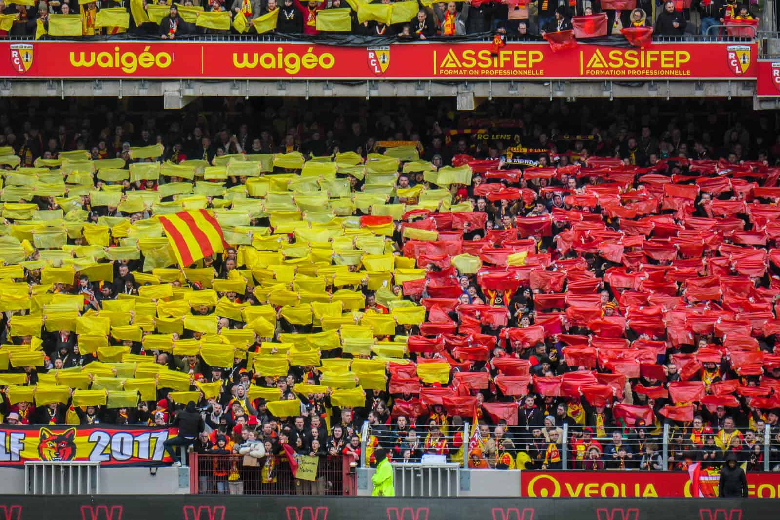 30 jaar Red Tigers; ultras Lens maken er schitterende dag van!