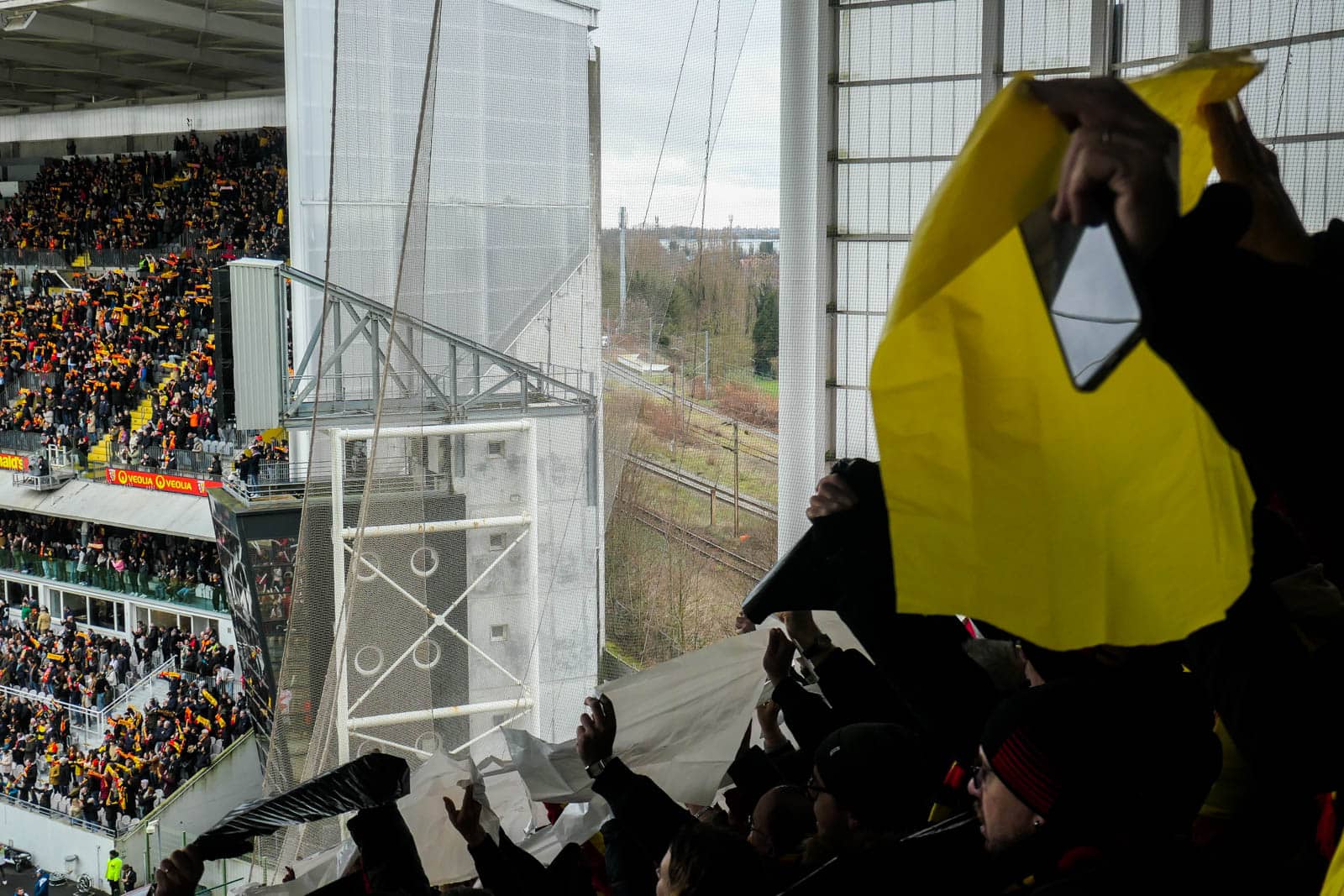 30 jaar Red Tigers; ultras Lens maken er schitterende dag van!