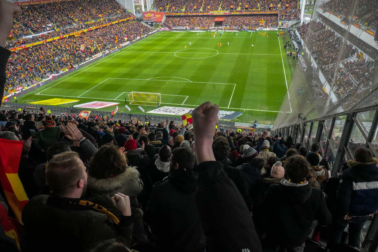 30 jaar Red Tigers; ultras Lens maken er schitterende dag van!