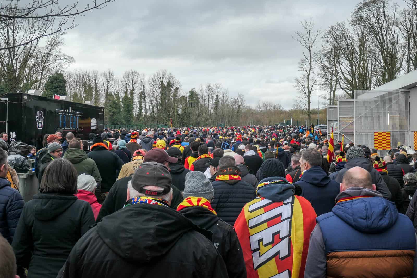 30 jaar Red Tigers; ultras Lens maken er schitterende dag van!