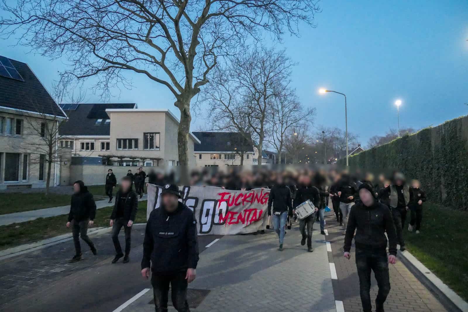 Crazy Side doet haar naam eer aan bij derby tegen FC Den Bosch