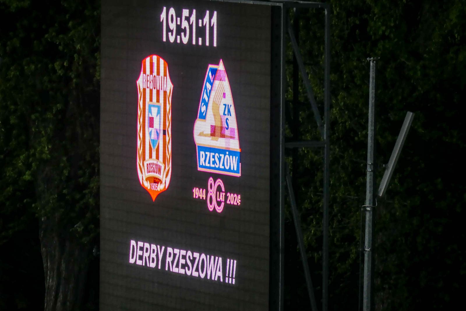 Rzeszow derby: een pyrofeest in Zuid-Oost Polen