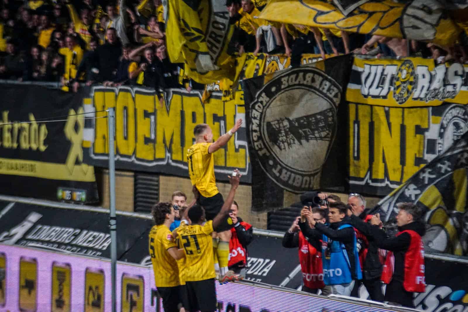 Ultieme deceptie bij Roda JC zorgt voor bizarre beelden