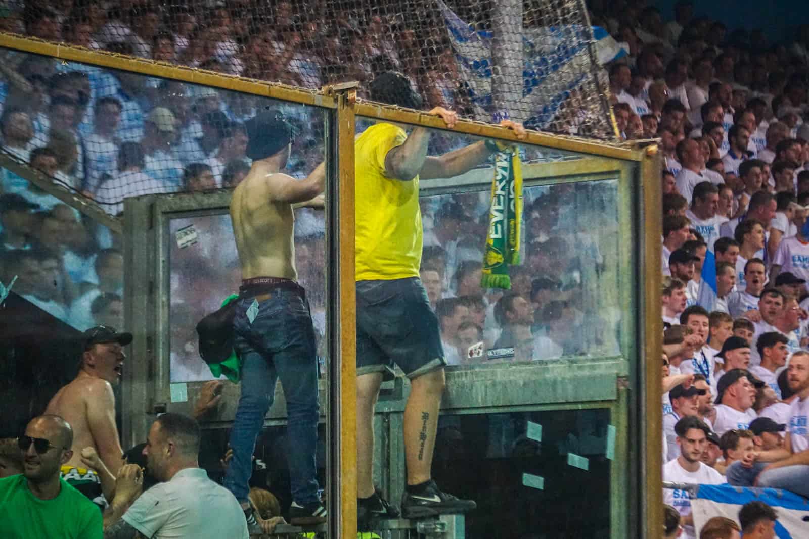 Voetbal is bijzaak op magische play-off avond bij De Graafschap – ADO
