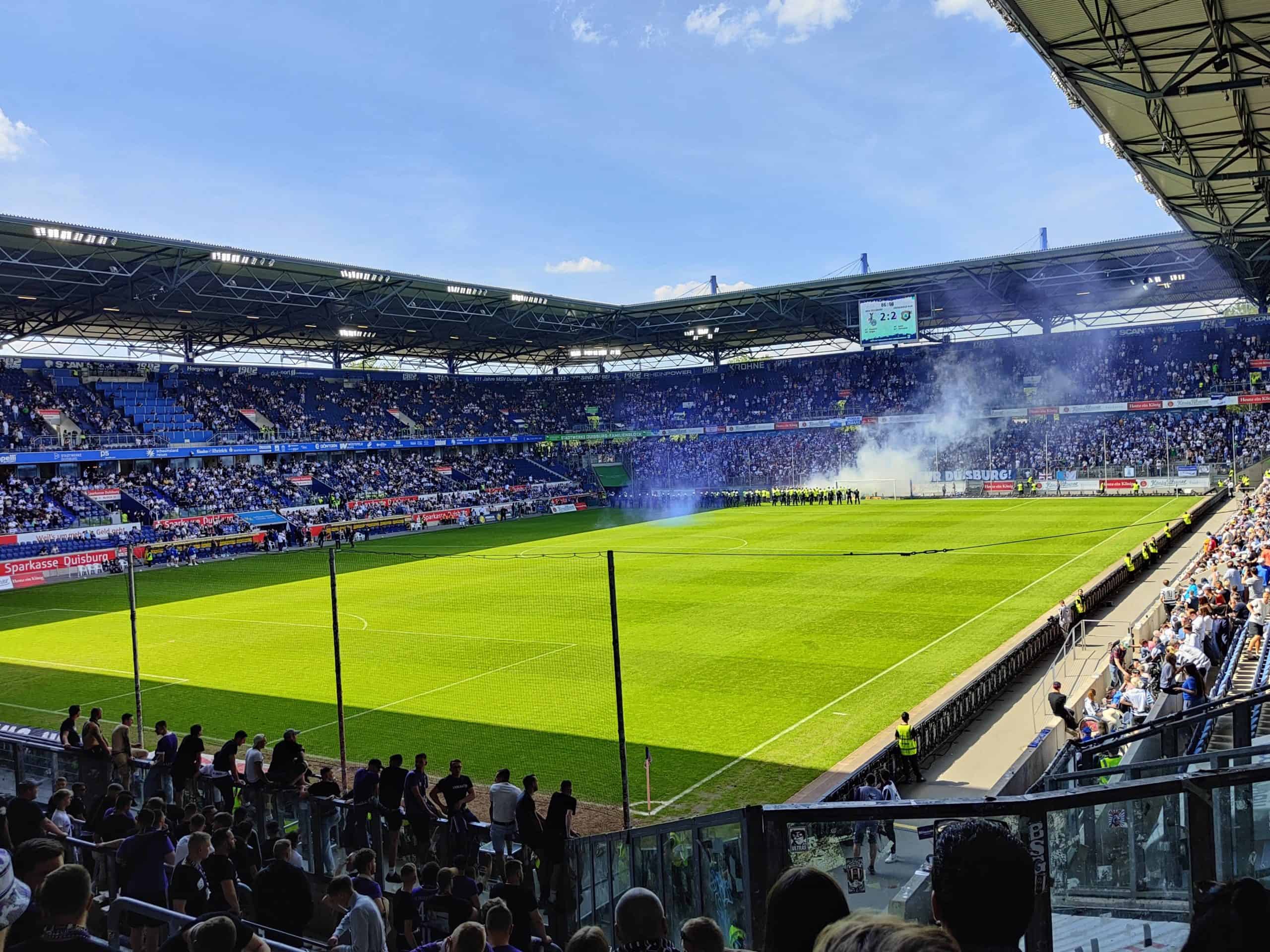Met Erzgebirge Aue bij de rellen van MSV Duisburg