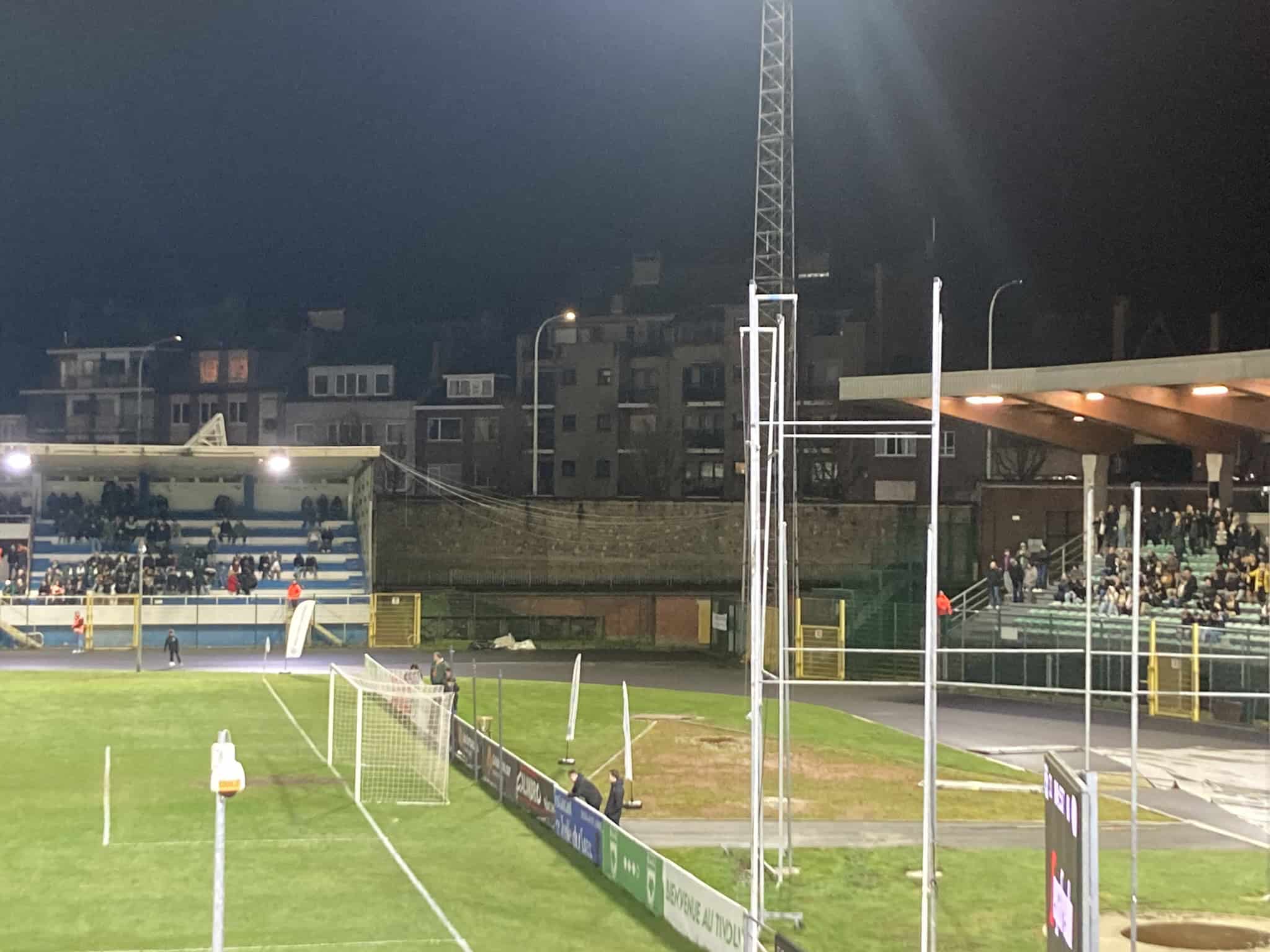 Lokeren en La Louvière: piramidebestormers in België
