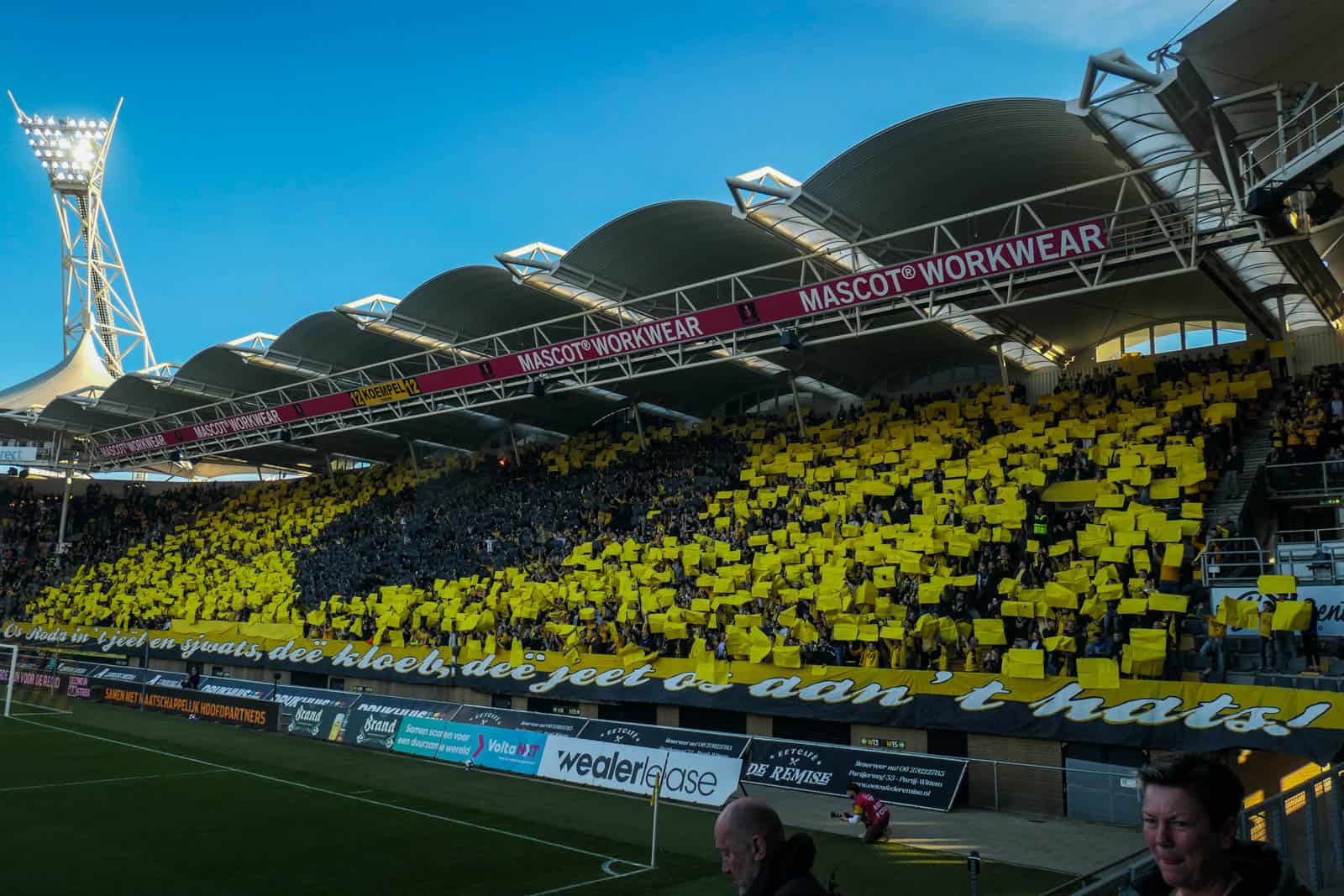 Ultieme deceptie bij Roda JC zorgt voor bizarre beelden